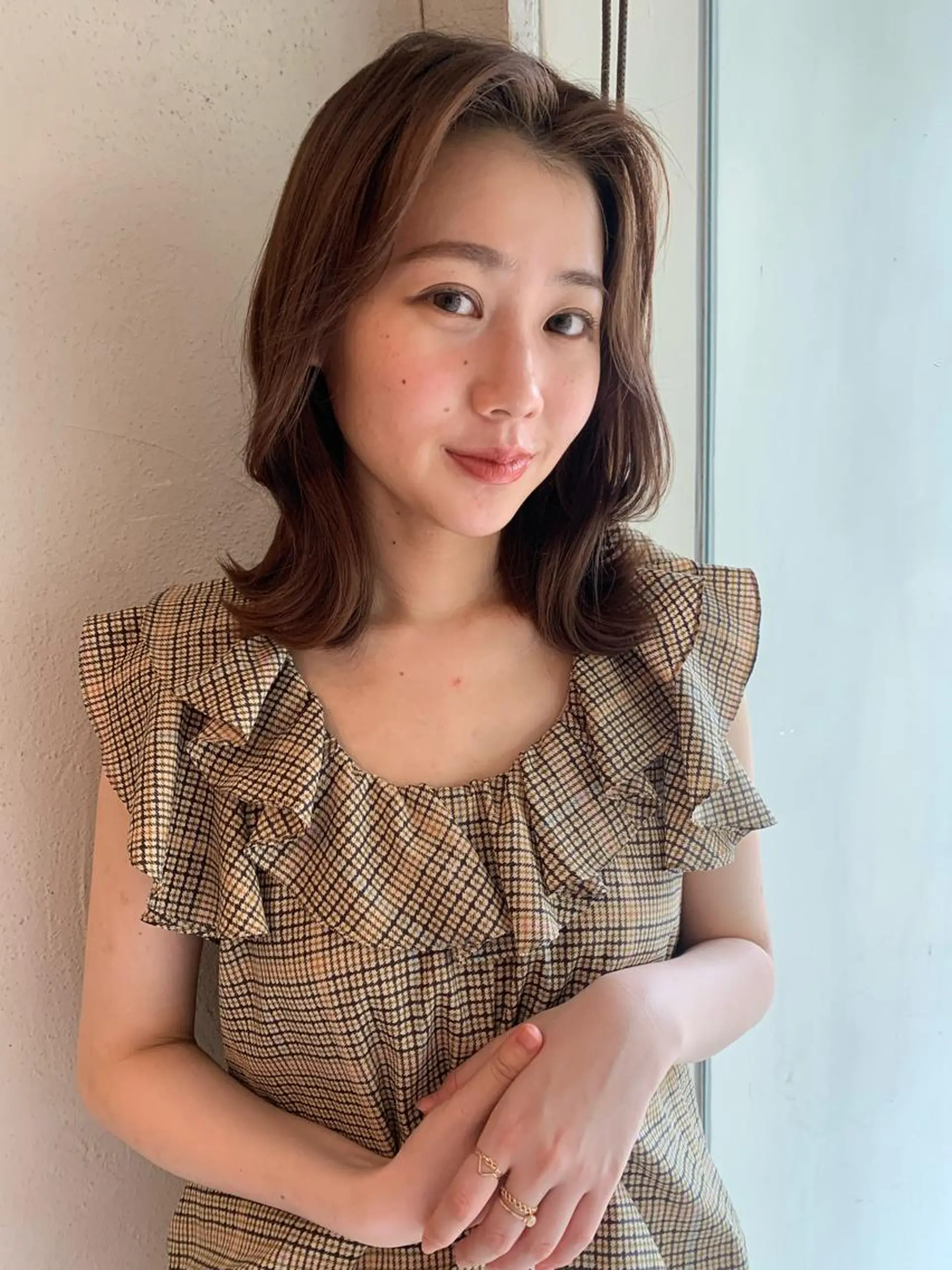 ミディアム カラー 透明感/オリーブ/ グレージュ/YUKAのヘアスタイル