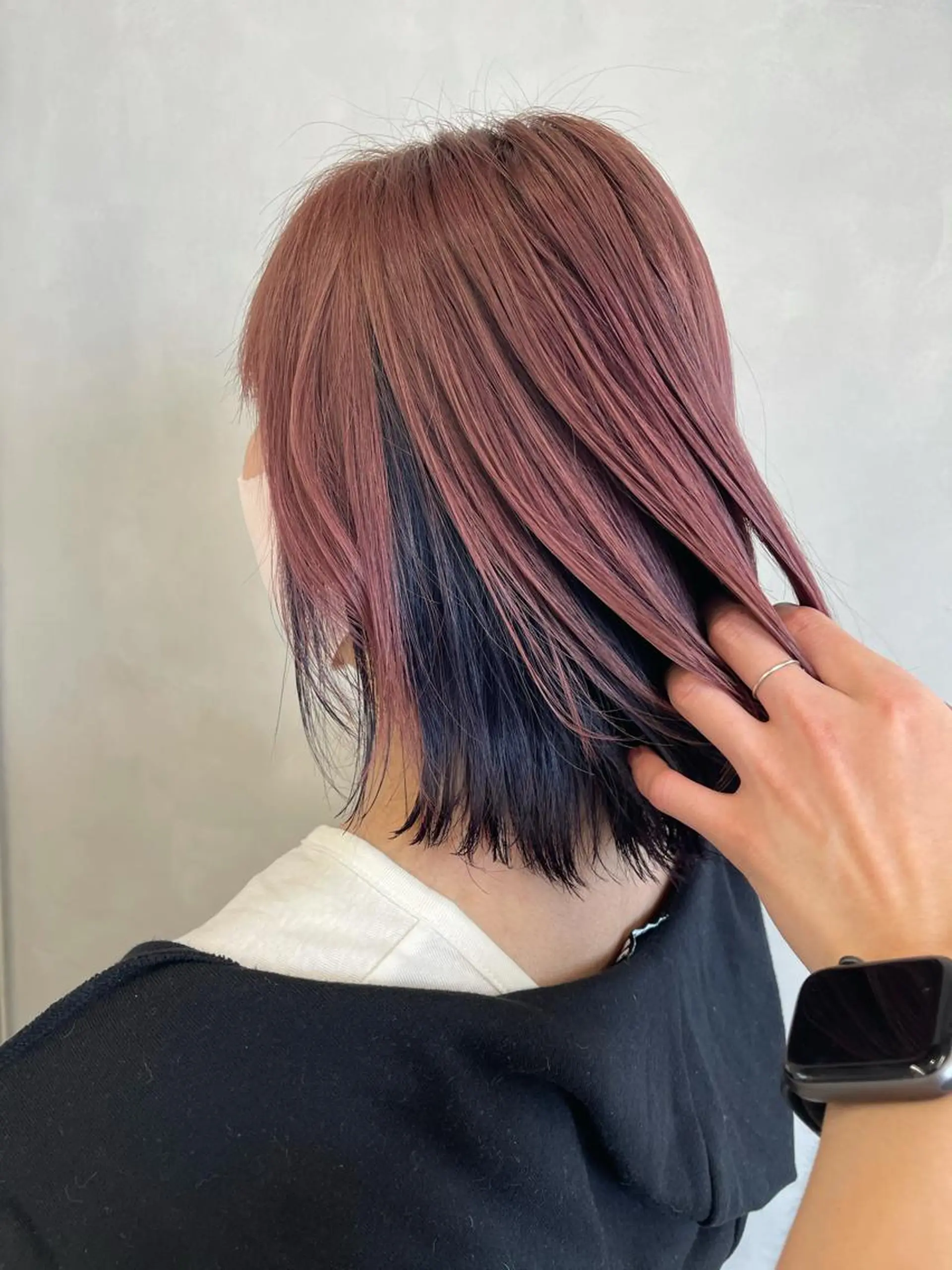 ミディアム カラー ベージュカラー ブリーチ ケアブリーチ インナーカラー ピンクカラー 🦋レイヤーカット ミドリカワ🦋のヘアスタイル