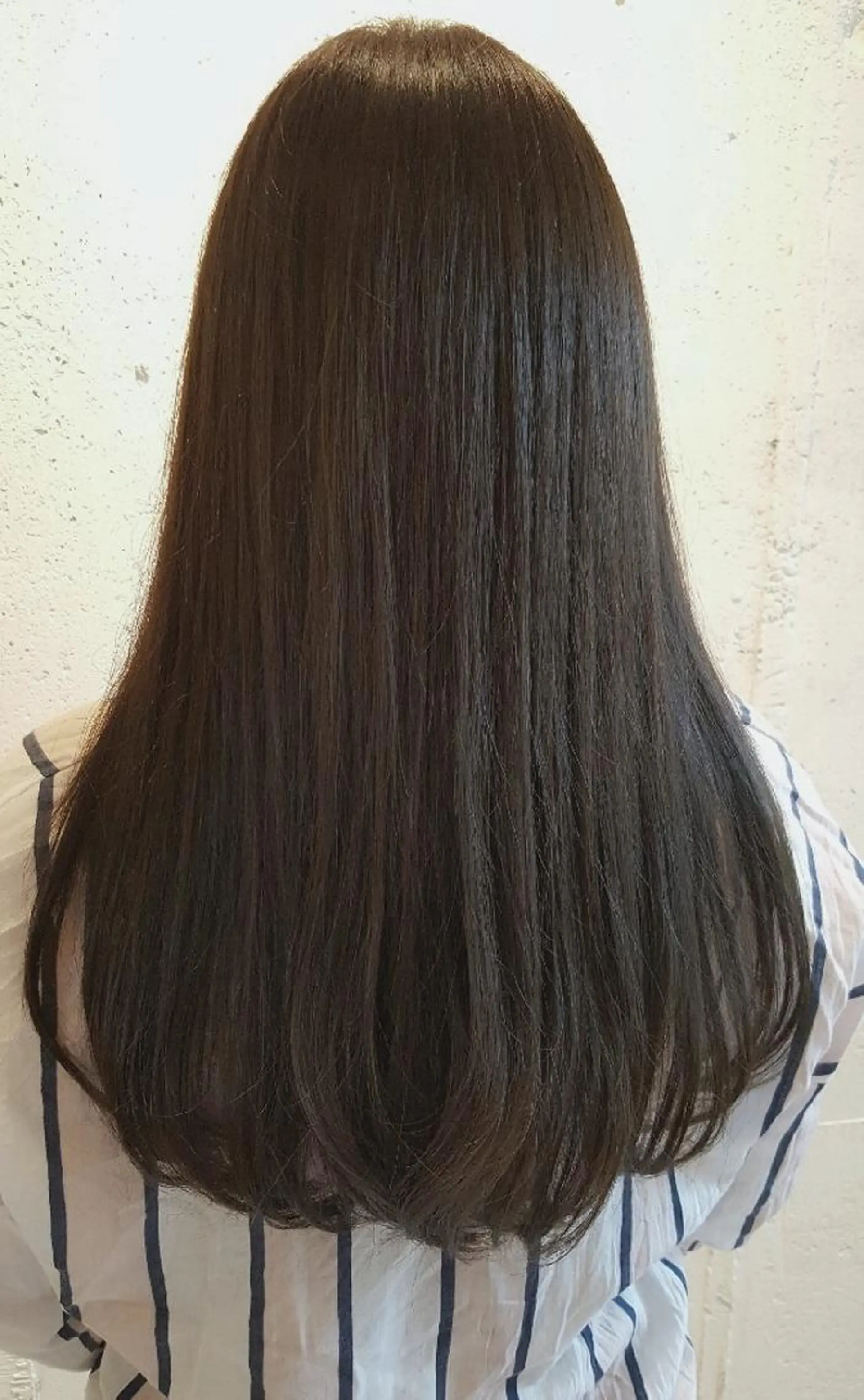 ロング カラー アッシュ カット ヘアカラー あらき ちさとのヘアスタイル