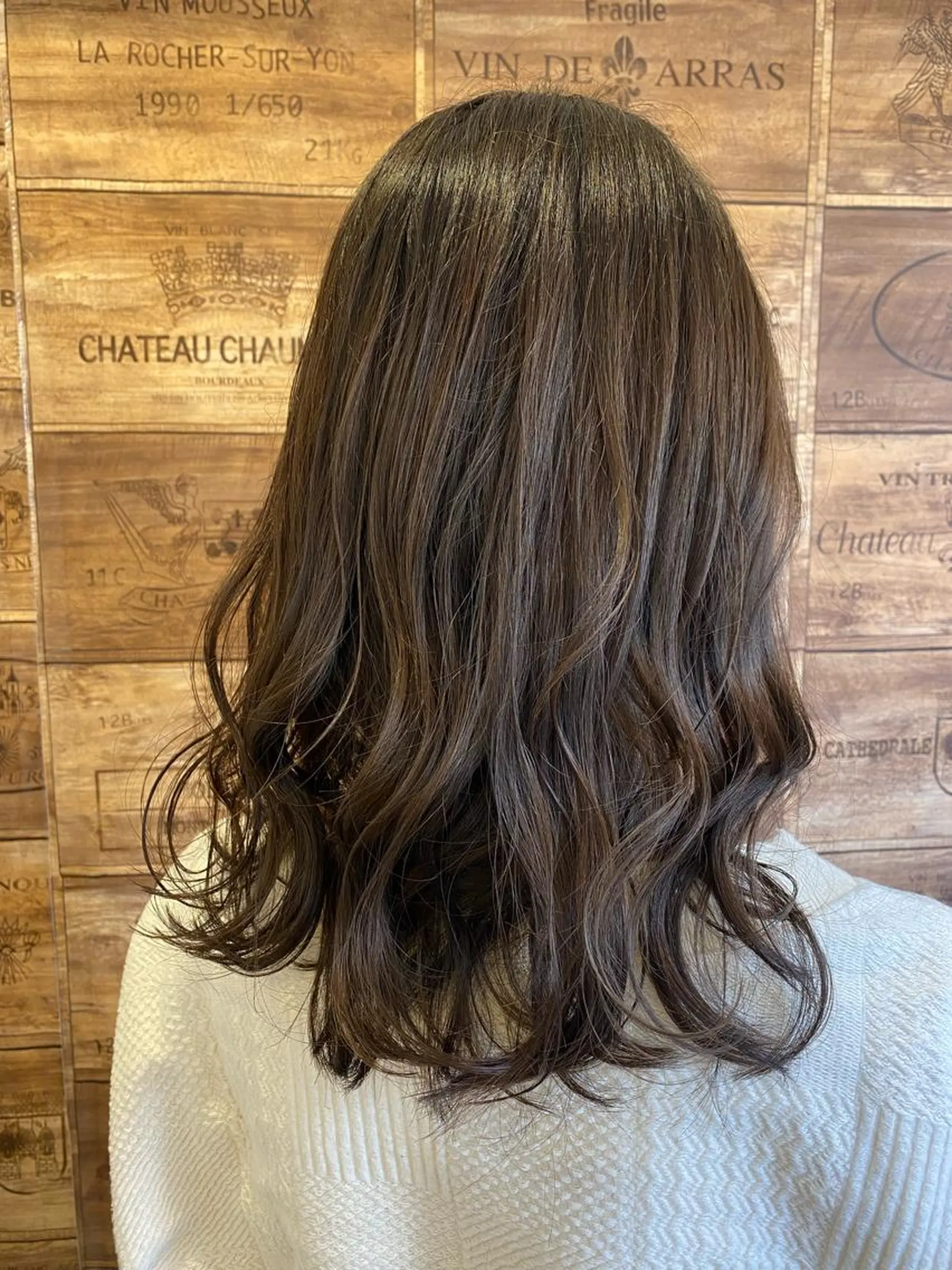 セミロング カラー な つのヘアスタイル