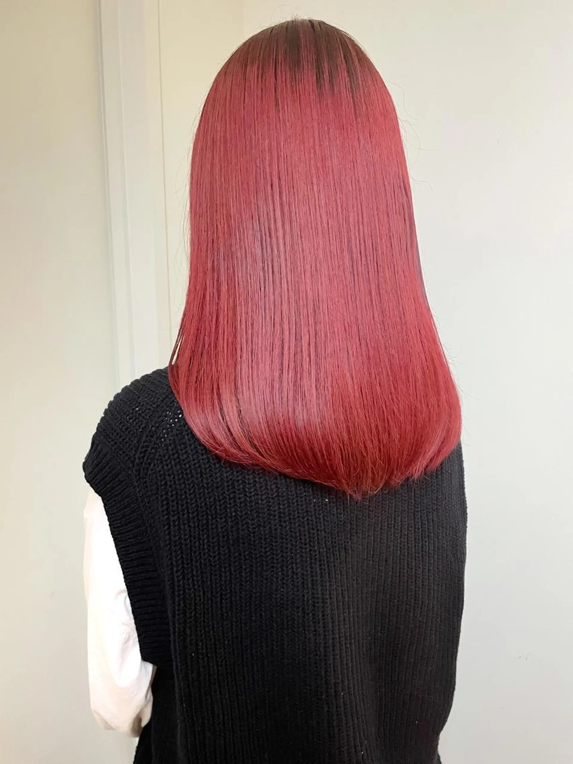 セミロング カラー アッシュ ハイトーンカラー イルミナカラー インナーカラー ピンクカラー 江上拓郎/ショート /酸性ストレートのヘアスタイル