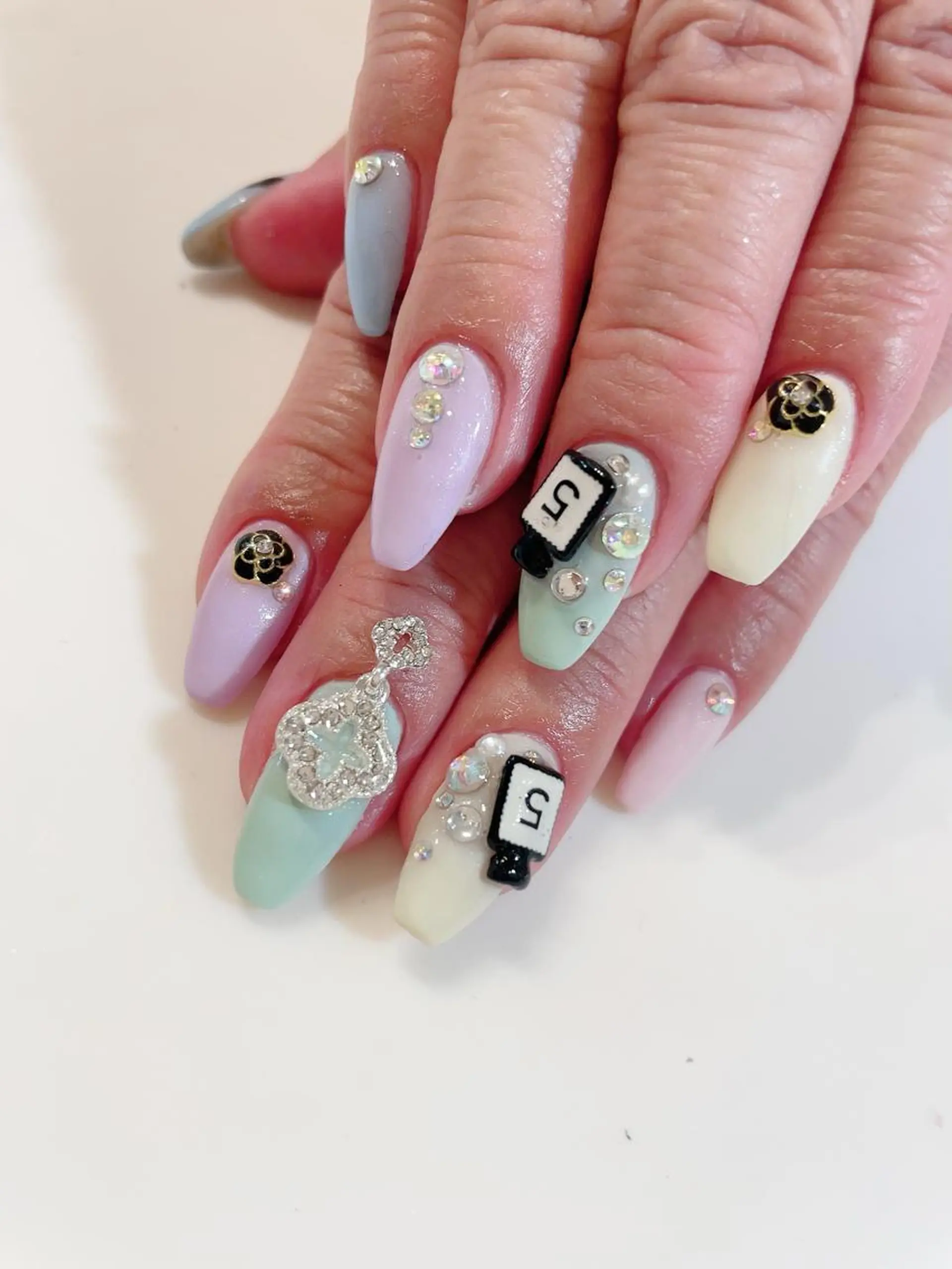 ネイル パステルネイル ハンドネイル * haruのネイルデザイン