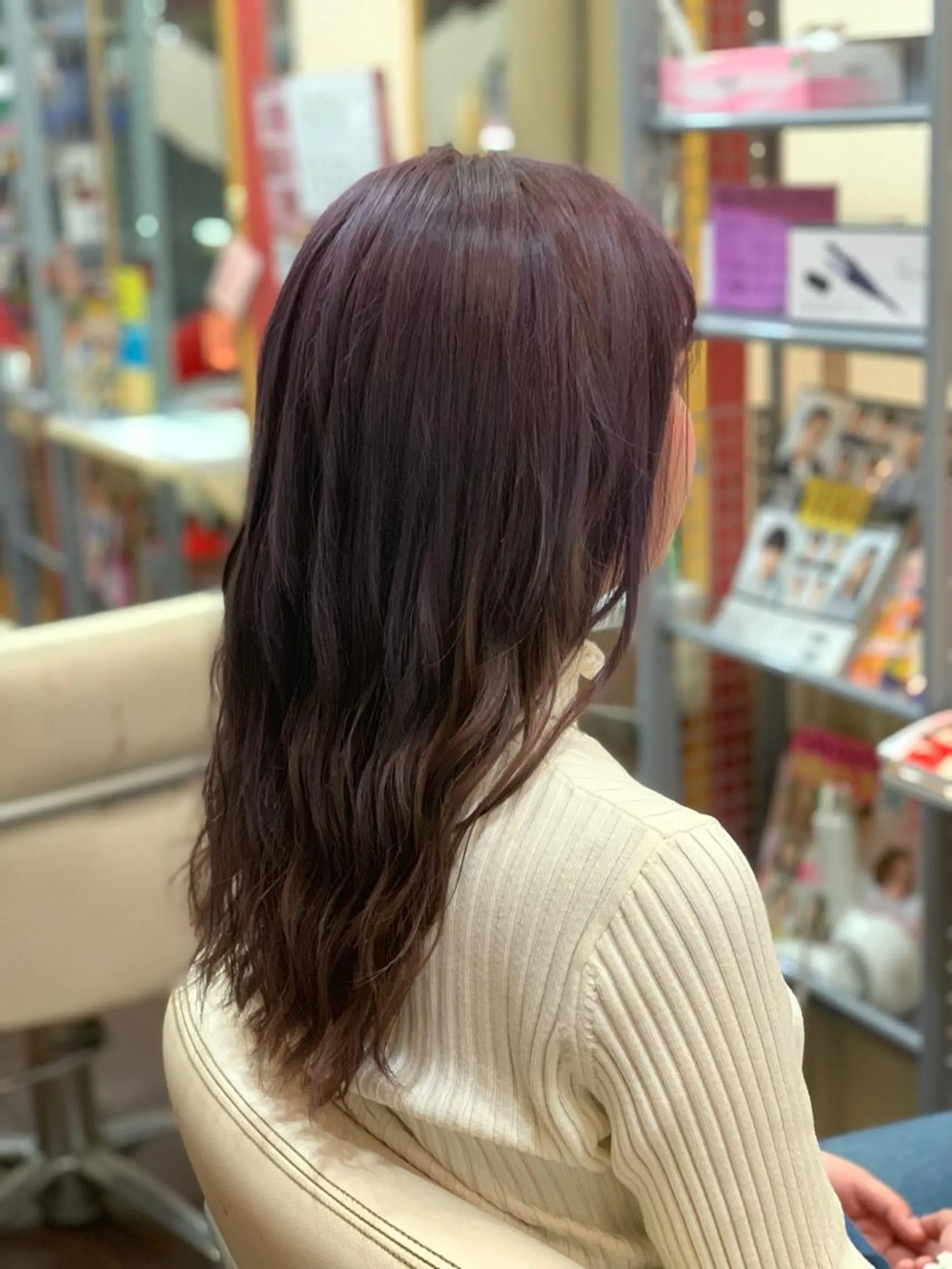 ロング ヘアカラー たけい ゆうきのヘアスタイル