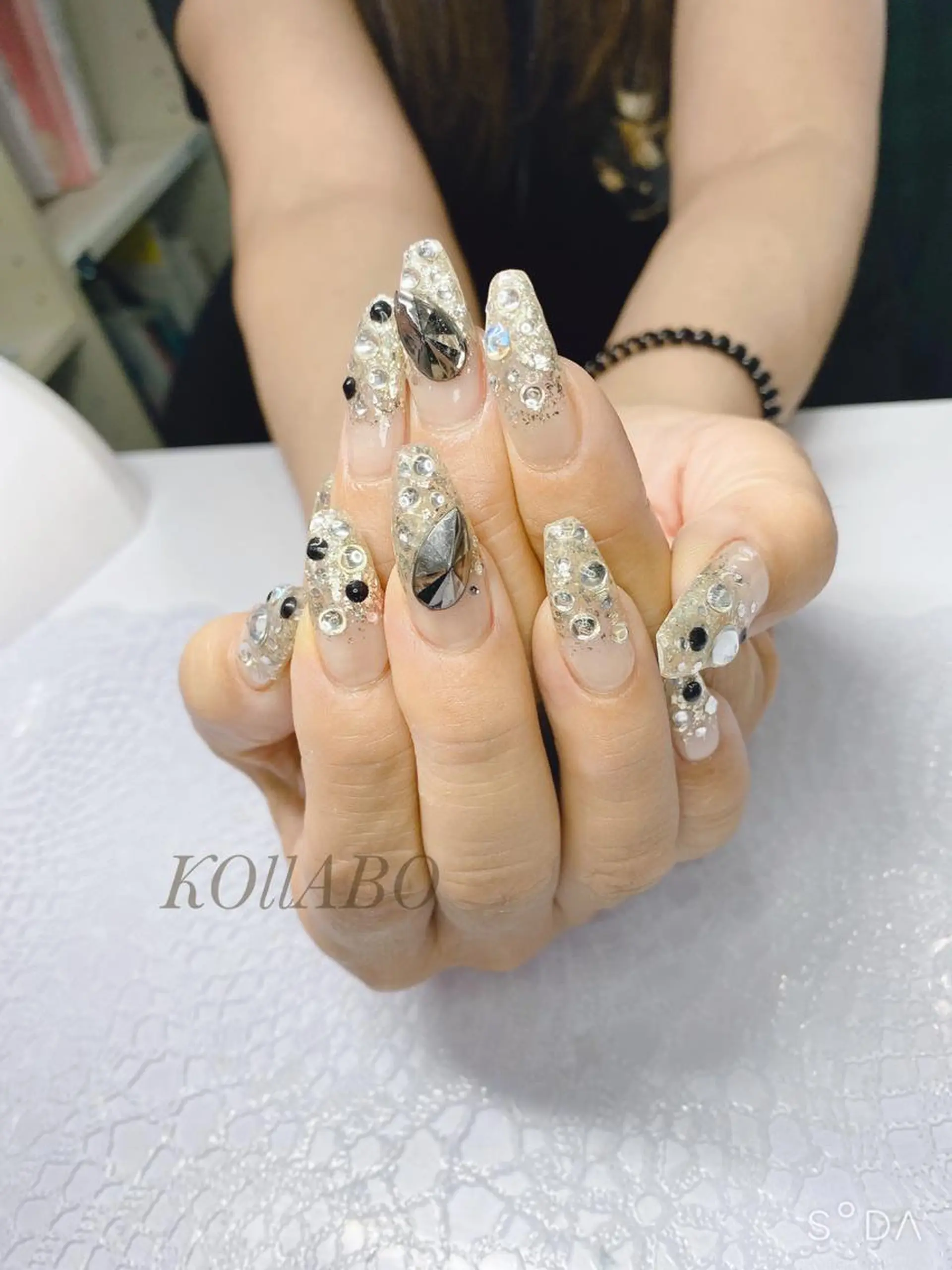 ネイル KOLLABO nailのネイルデザイン