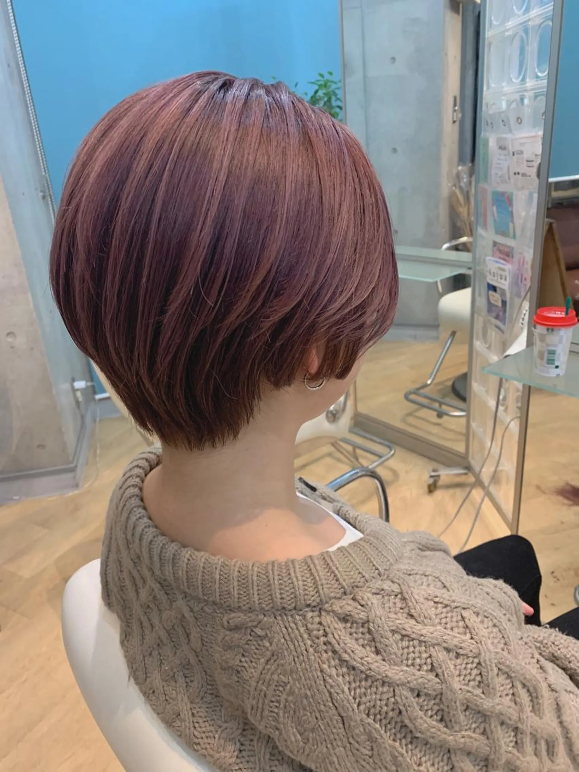 ショート カラー MIA 菅原のヘアスタイル