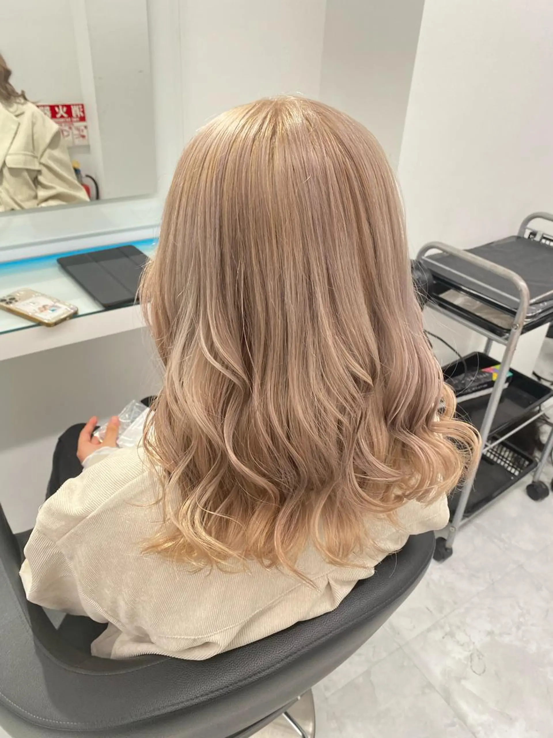 セミロング 🫧渋谷美容師 たくみ🫧のヘアスタイル
