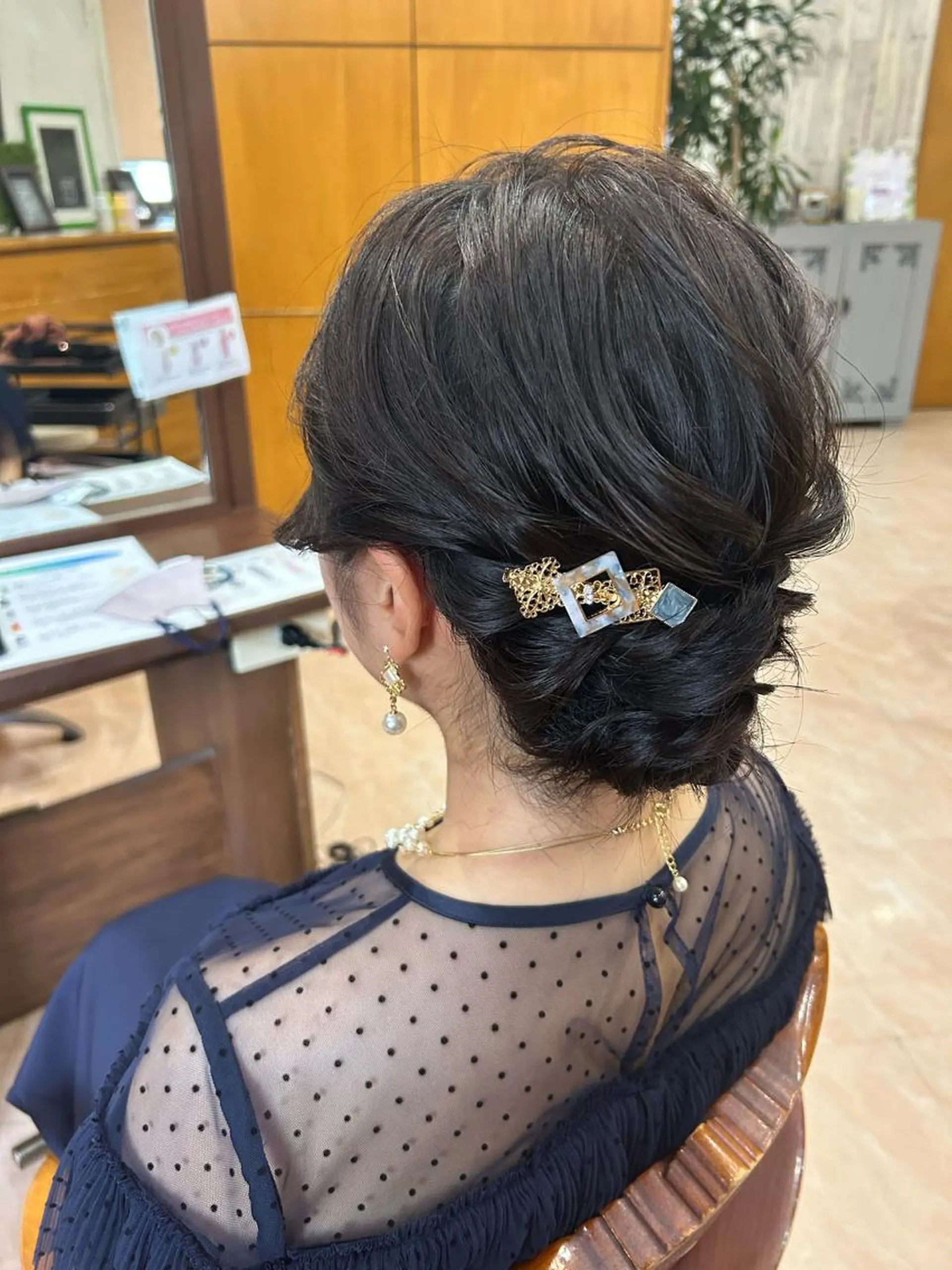 ミディアム ヘアアレンジ 結婚式・ブライダル Freez オオヤブ カホのヘアスタイル