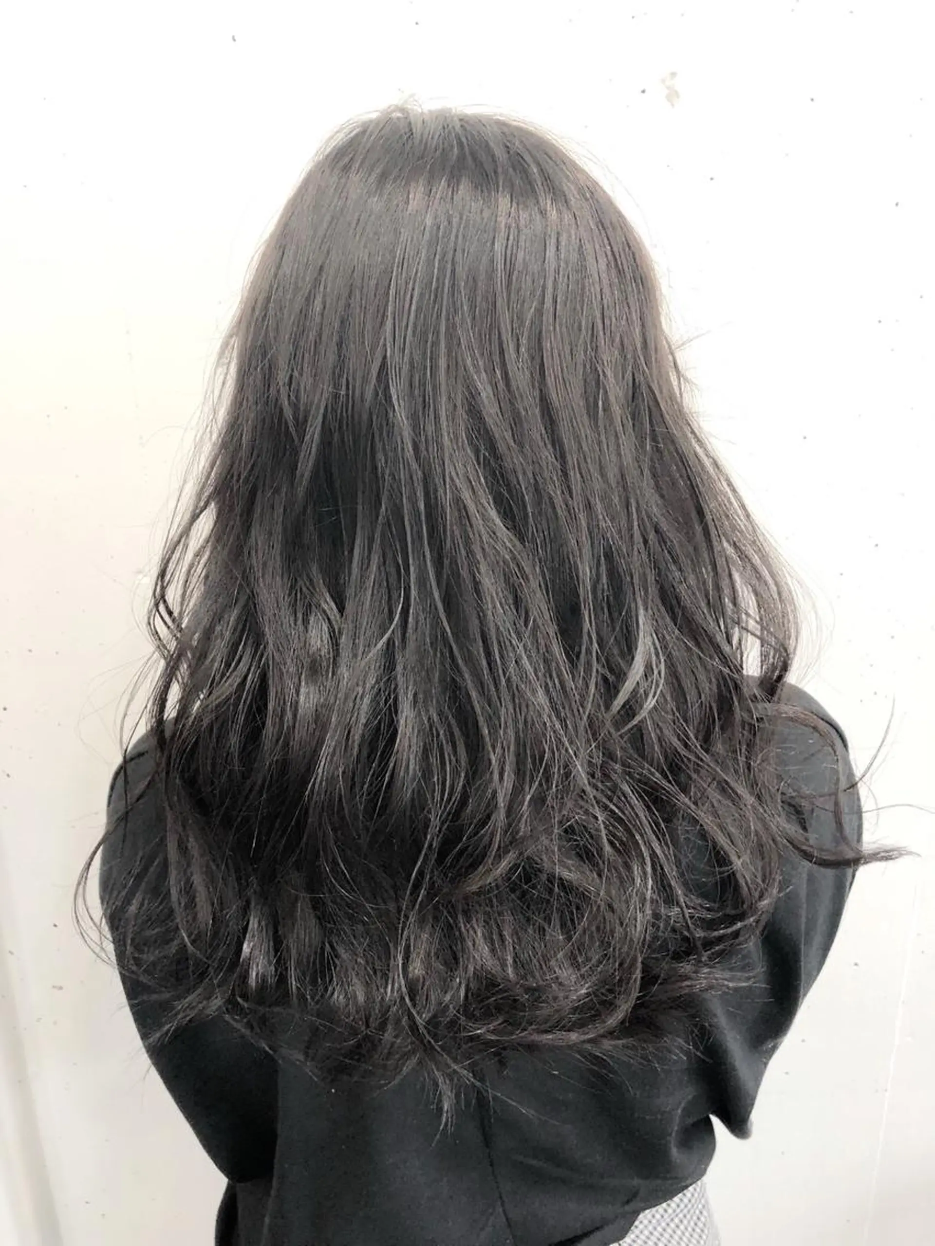 カラー アッシュ ラベンダーカラー ラベンダーアッシュ ヘアカラー トリートメント ヘッドスパ グレージュ/髪質改善 Yamato.hのヘアスタイル
