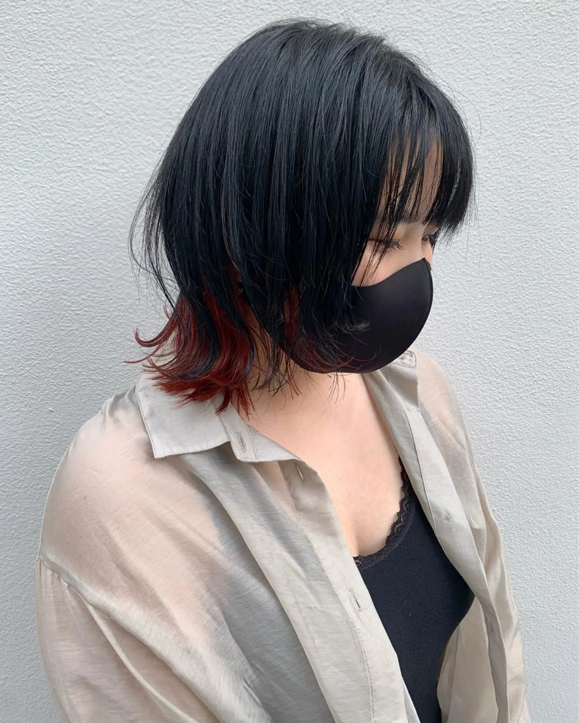 ミディアム ブリーチ/ウルフ ハッシュカット/石山のヘアスタイル