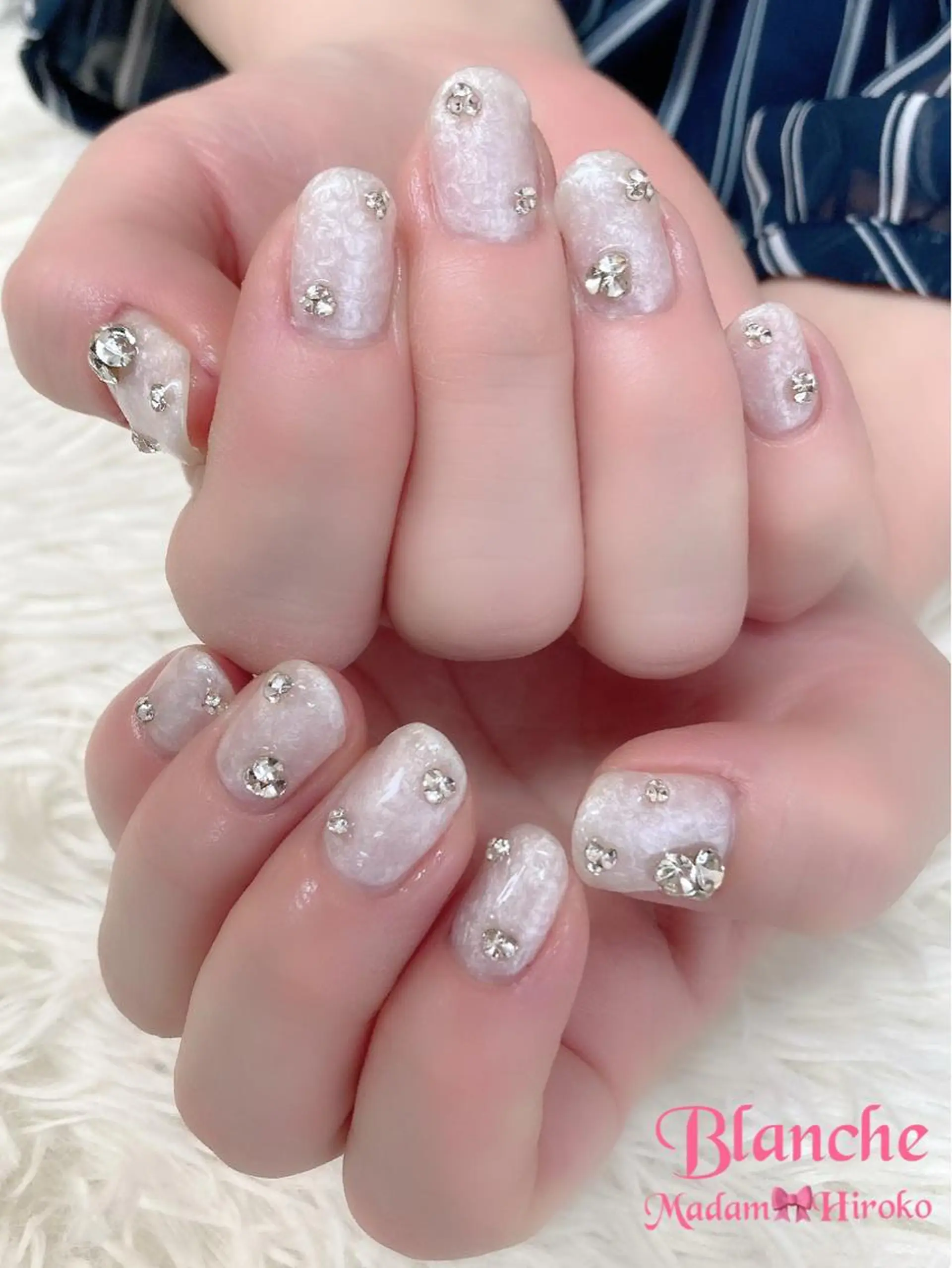 ネイル ホワイト Lianネイル 寛子Lianのネイルデザイン