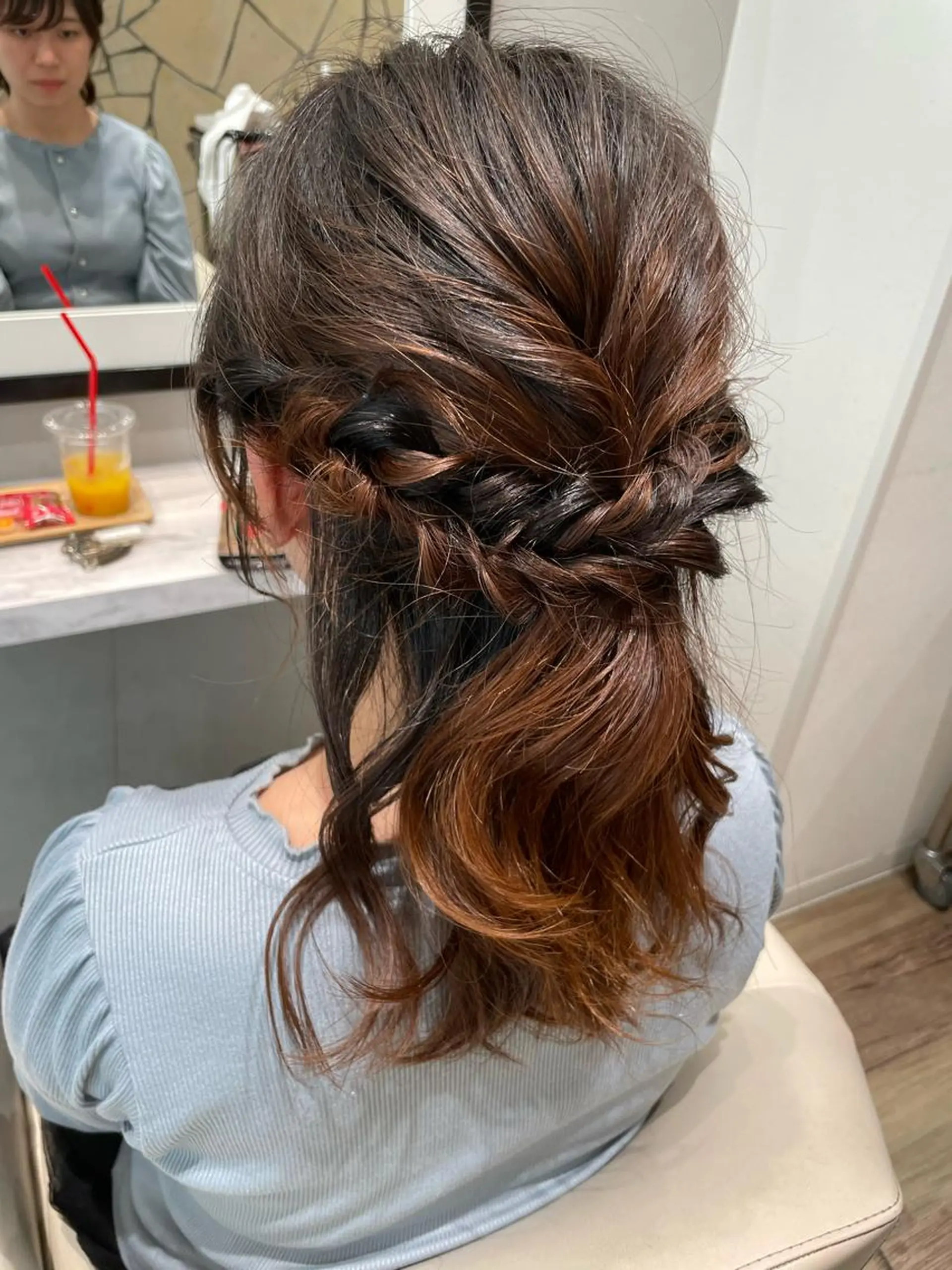 ロング ヘアアレンジ k-twoたき✨艶感 カラー/美髪矯正のヘアスタイル