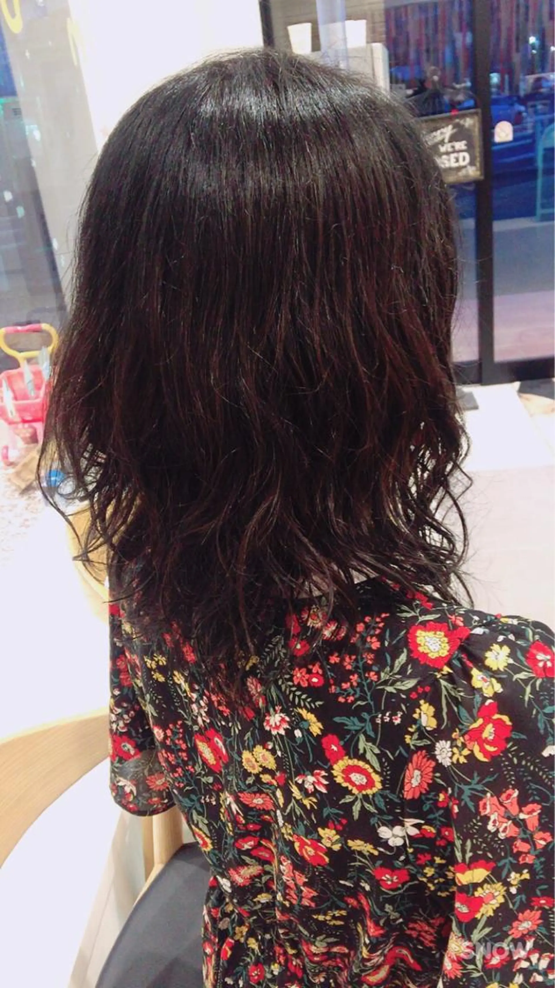 ミディアム カラー パーマ マツエク・マツパ ミディアムパーマ アッシュ ブルーカラー ブルーアッシュ デジタルパーマ 髙尾 綺女のマツエク・マツパデザイン