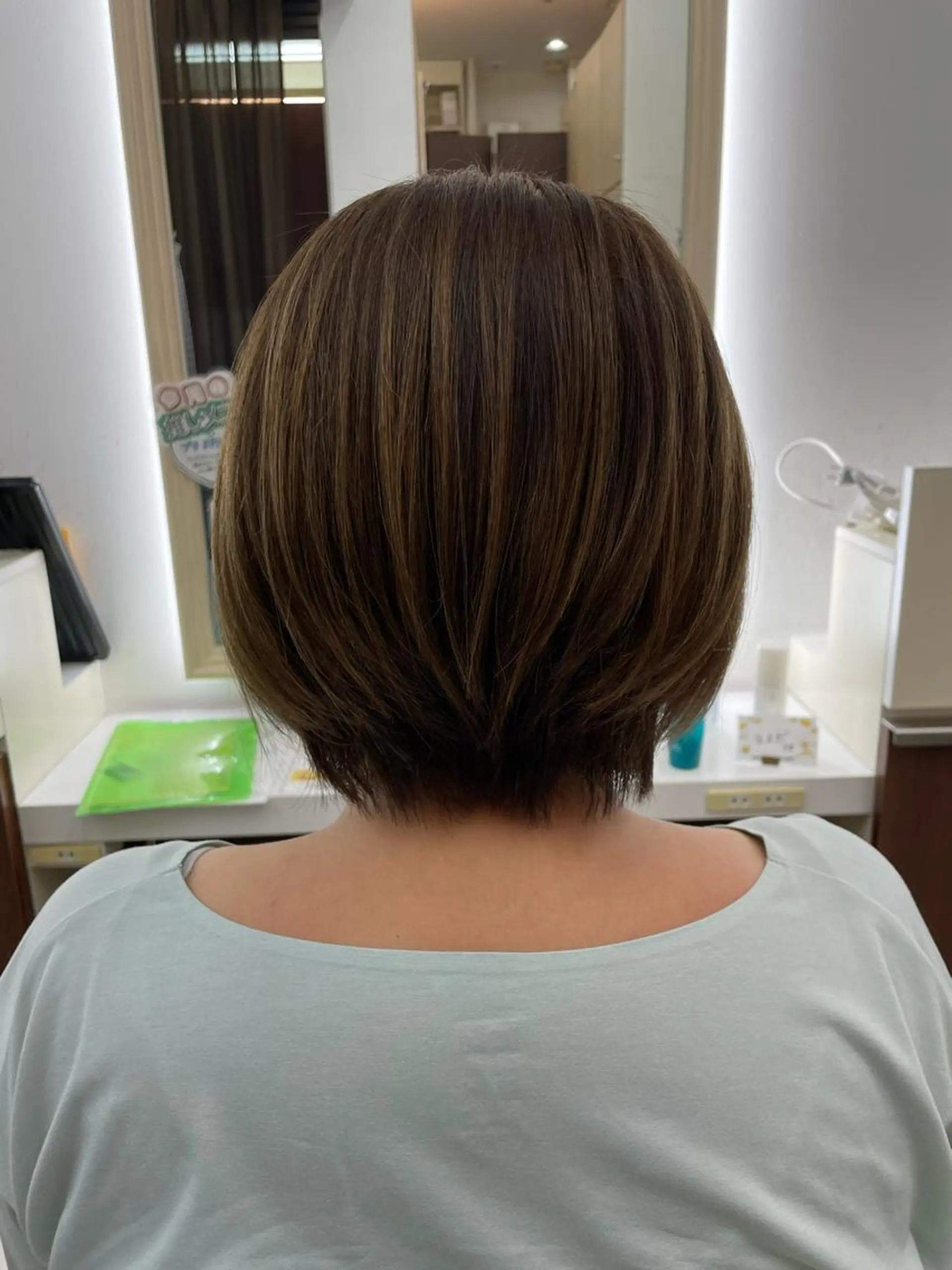 ショート ハイライト トリートメント 豊田 智美のヘアスタイル