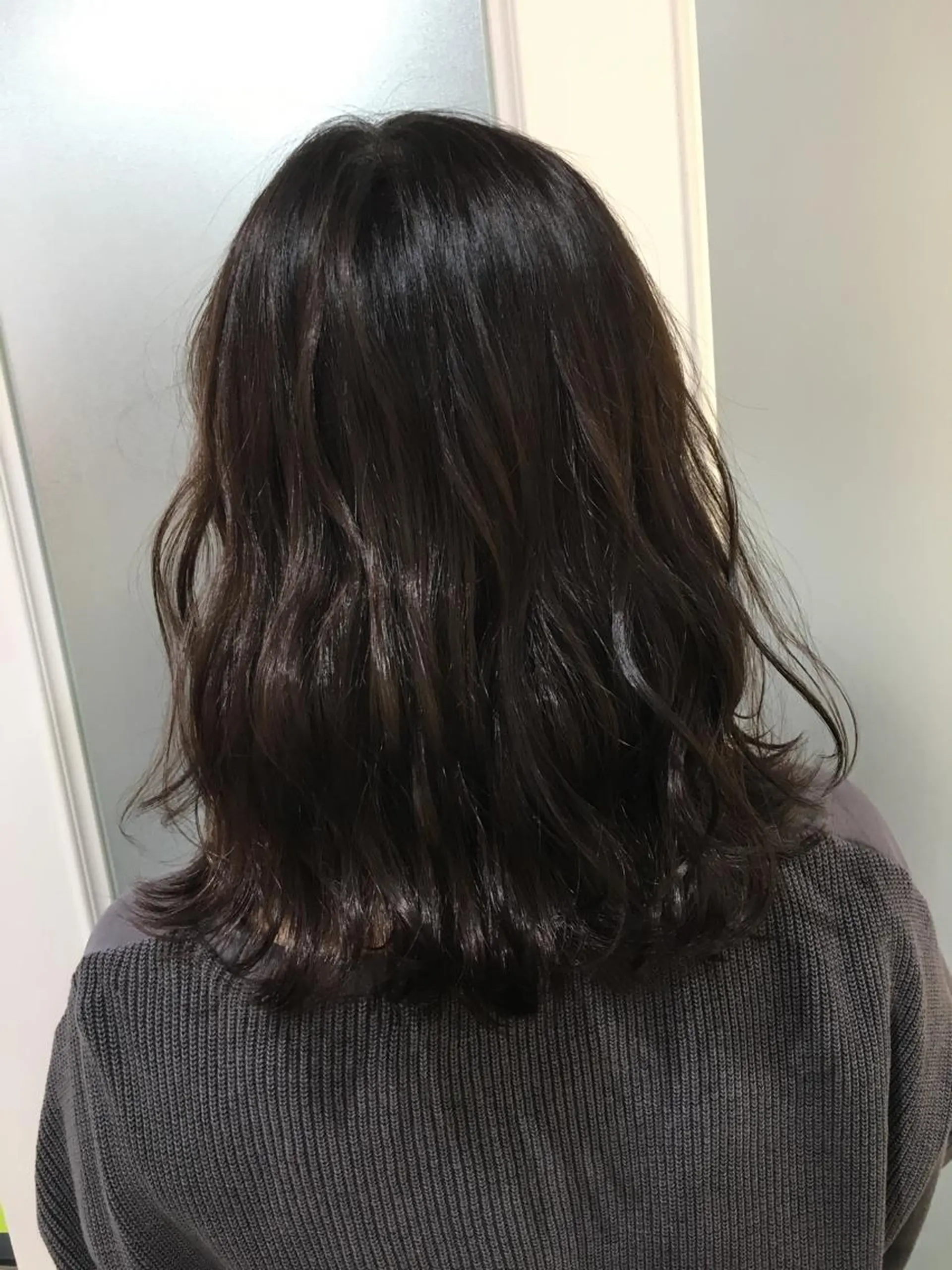 セミロング カラー ヘアカラー トリートメント 🍀透明感抜群🍀/ ハイトーンカラーのヘアスタイル