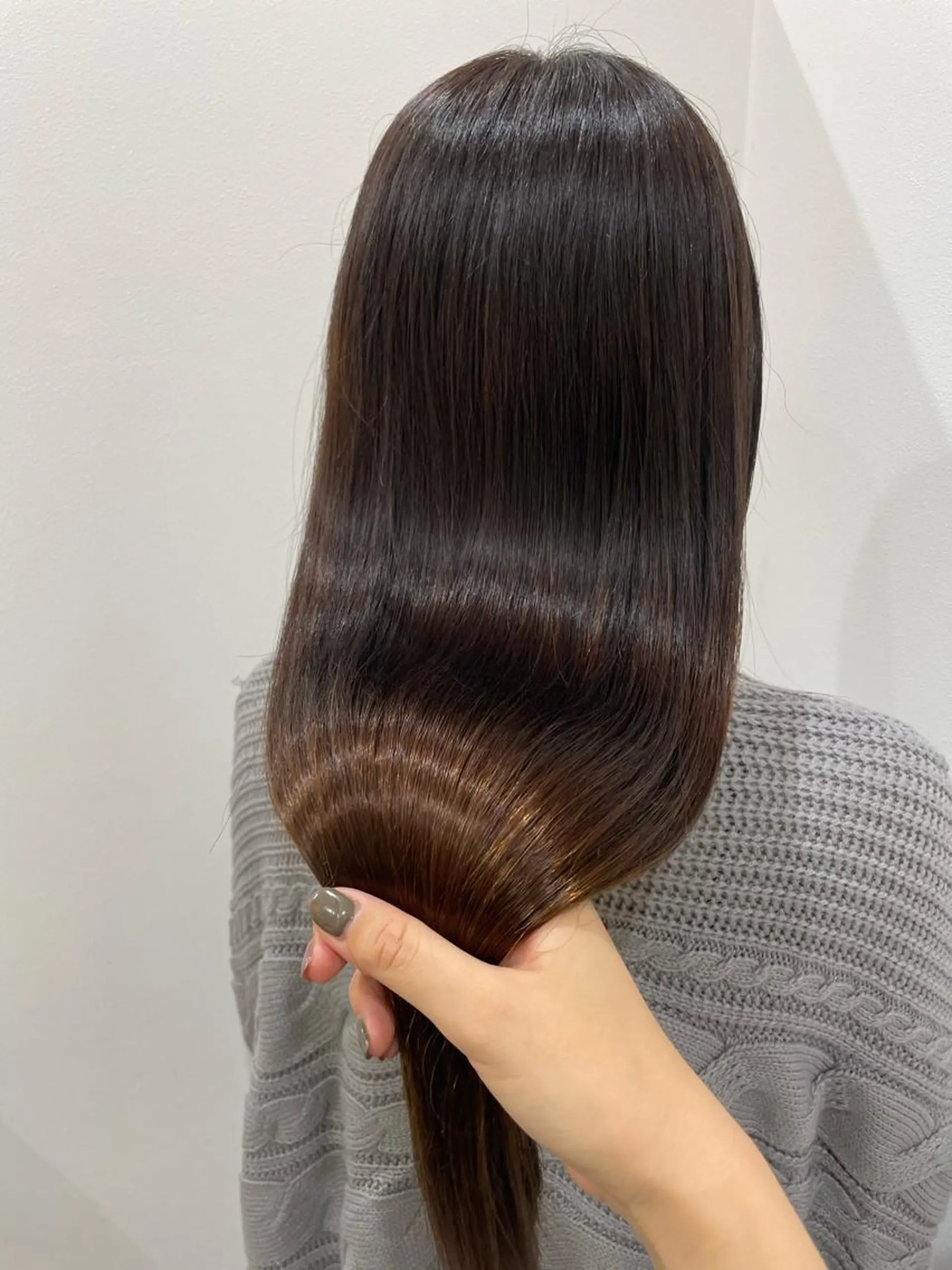 ロング カラー カット 縮毛矯正 トリートメント 髪質改善🌱 高橋みなみのヘアスタイル