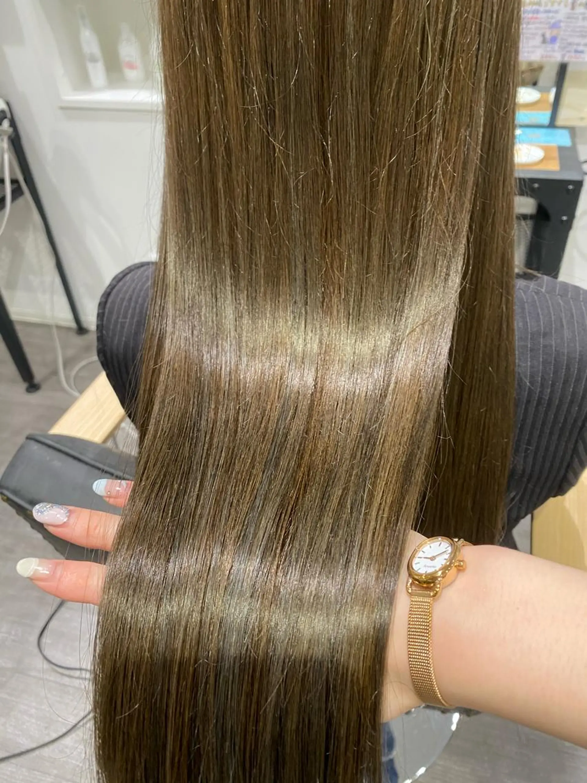 ロング カラー ハイライトカラー ハイライト 大野 美紅のヘアスタイル