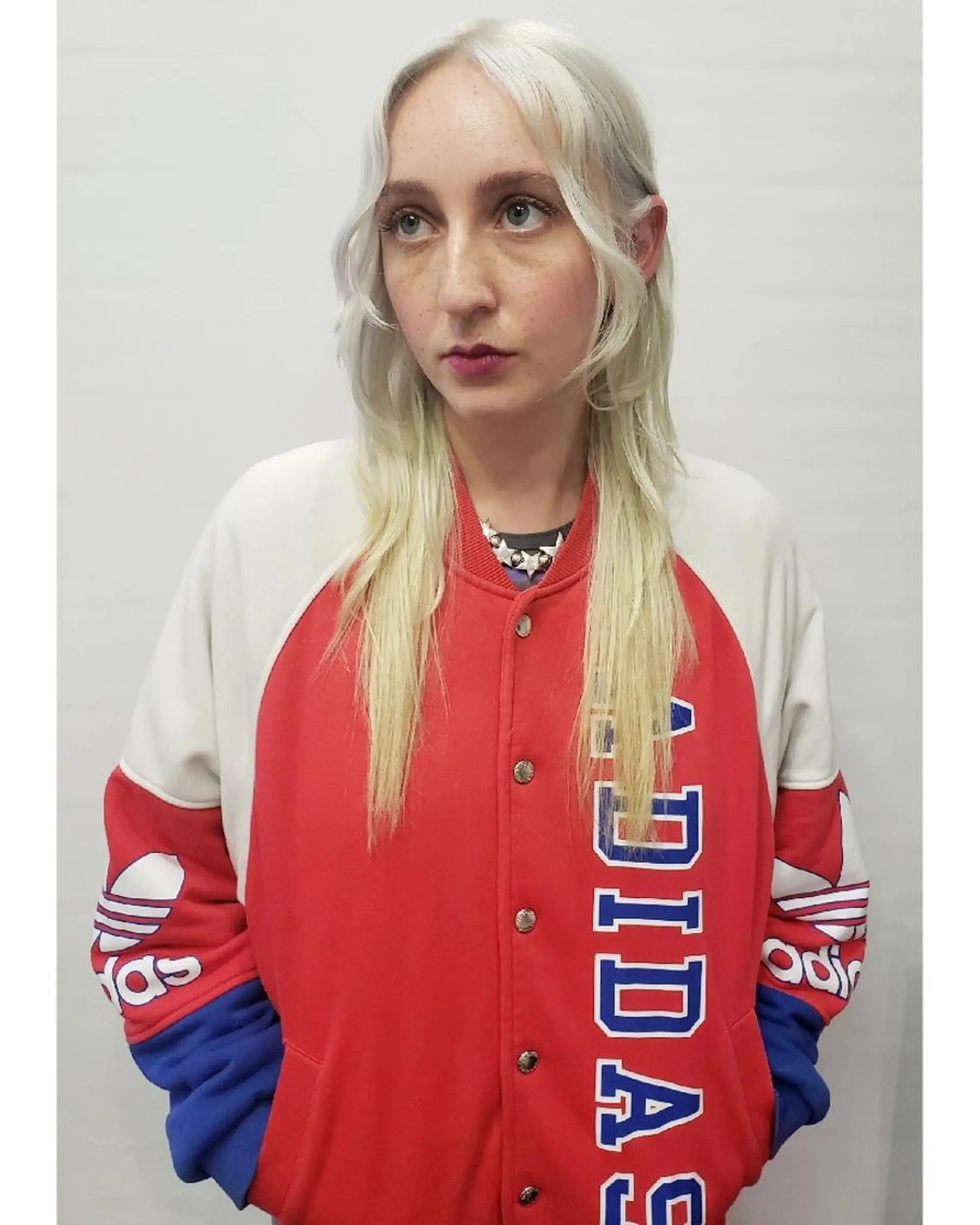 ロング ハイトーン/ブリーチ /デザインカラーのヘアスタイル