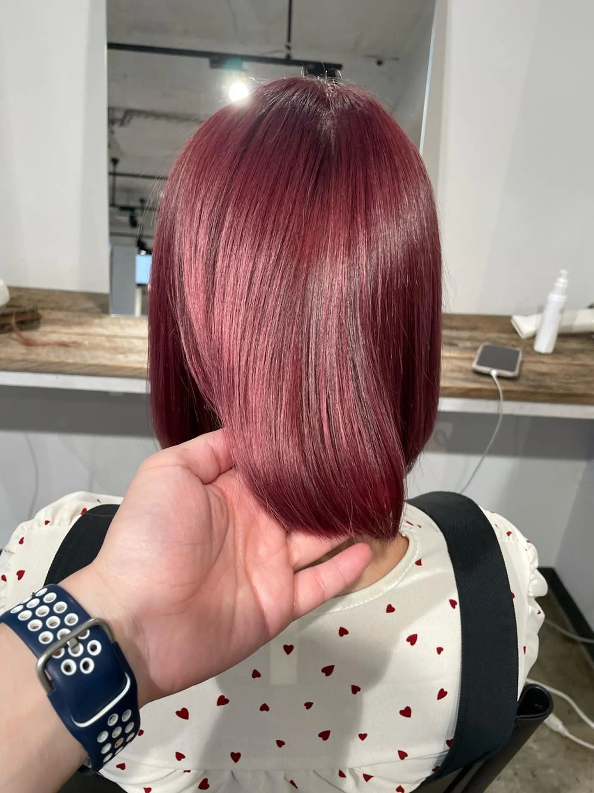 ミディアム カラー ピンクカラー ヘアカラー トリートメント ハイトーン/レイヤー /ケアブリーチ石川治のヘアスタイル