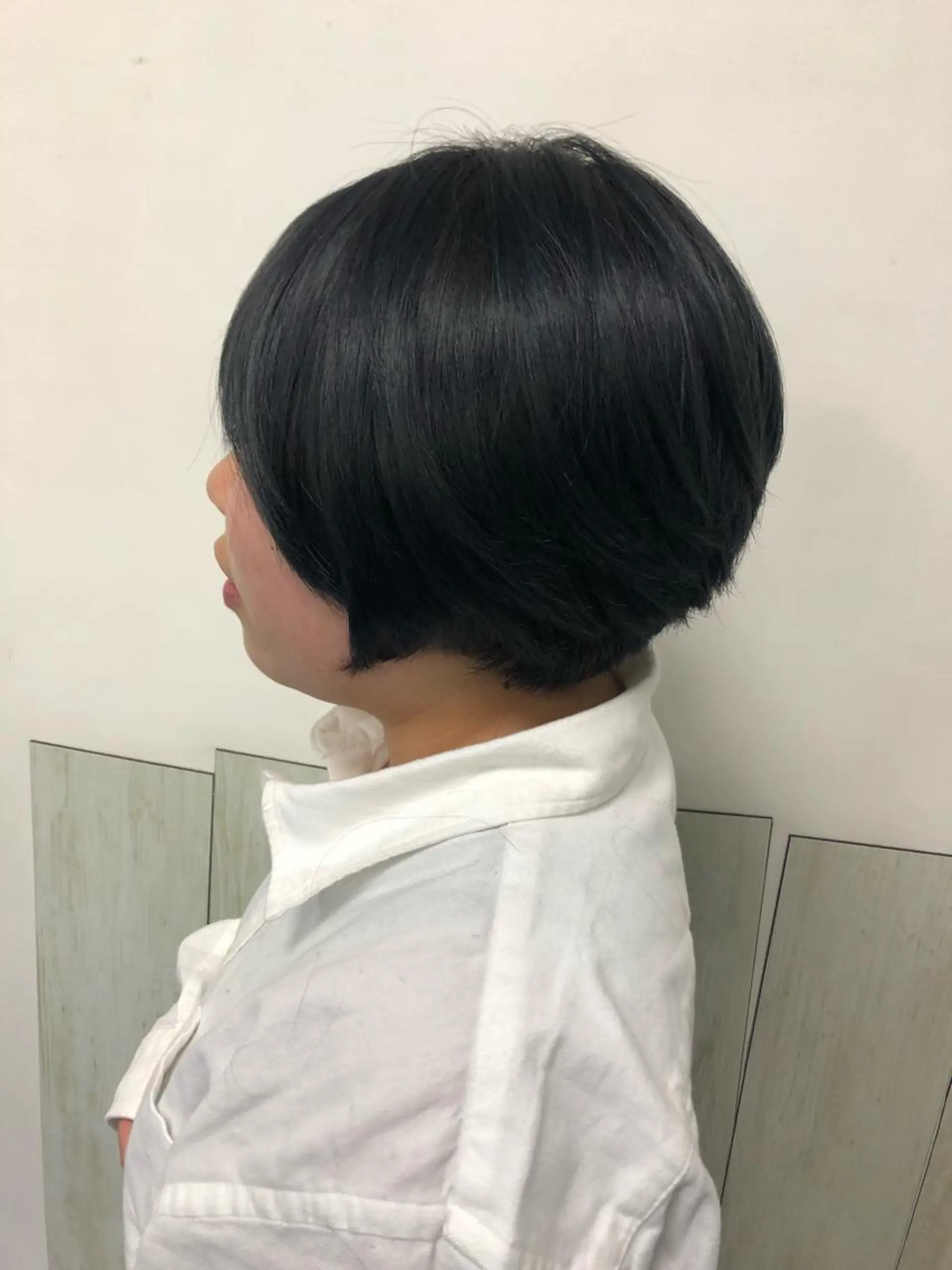 ショート カラー CoCooN Hiromiのヘアスタイル