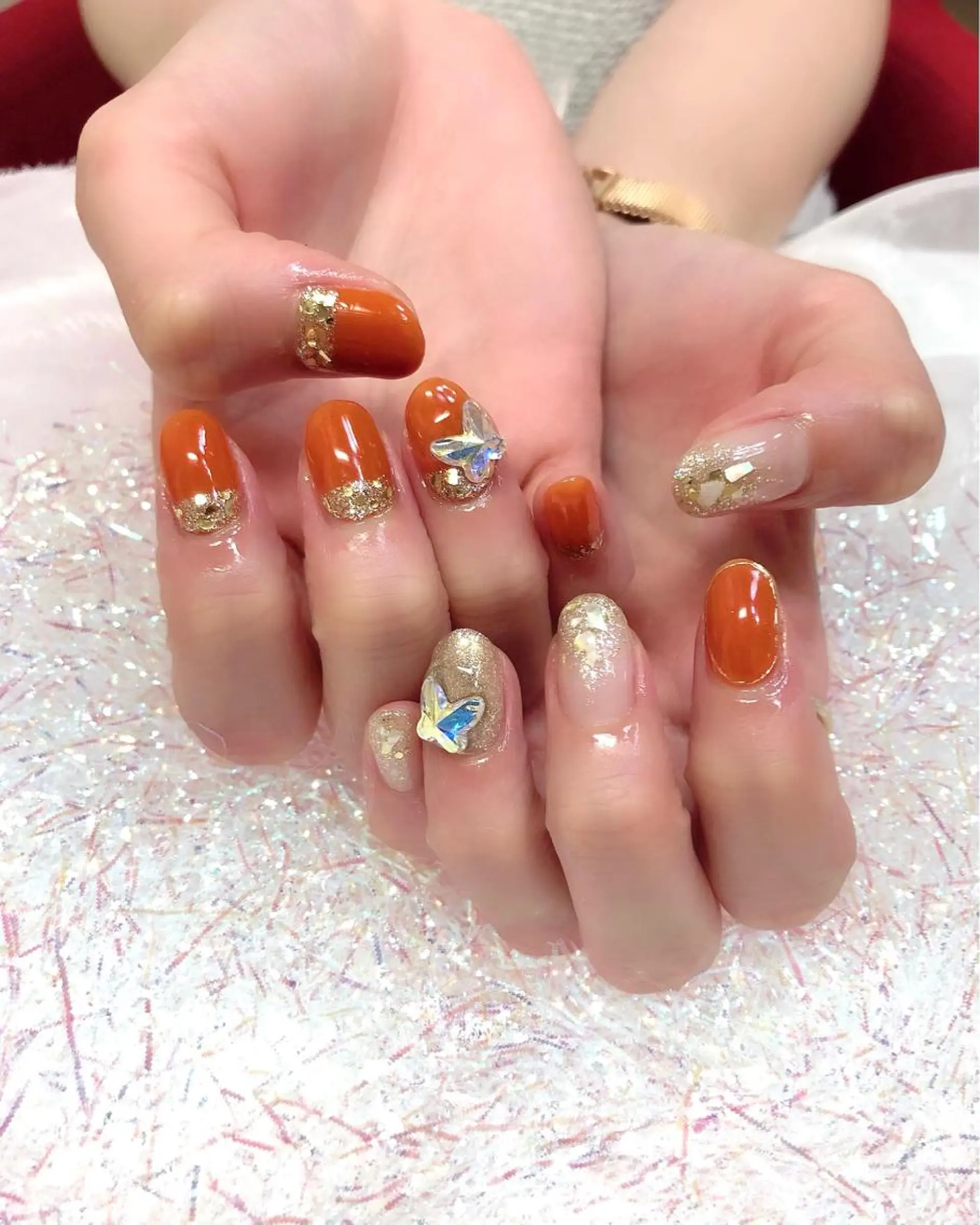 ネイル オレンジ 夏ネイル ハンドネイル 梅津 郁美のネイルデザイン