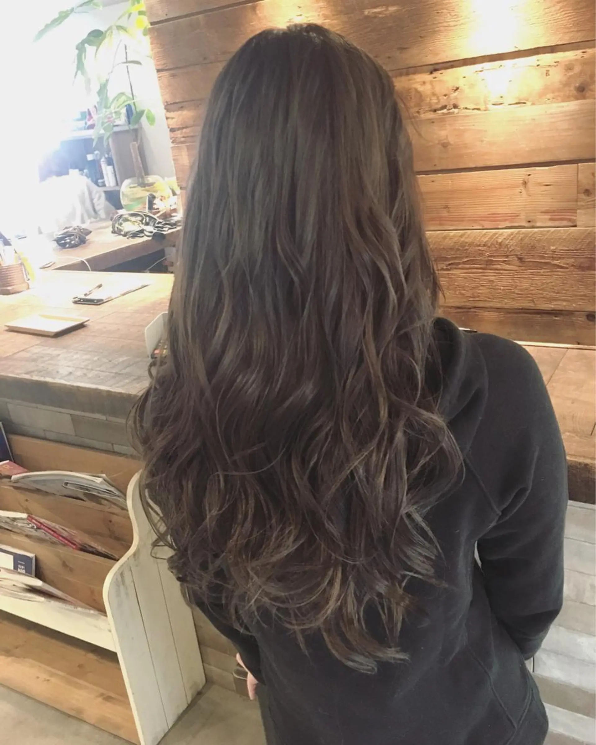 ロング カラー ハイトーン×髪質改善 KENTAのヘアスタイル