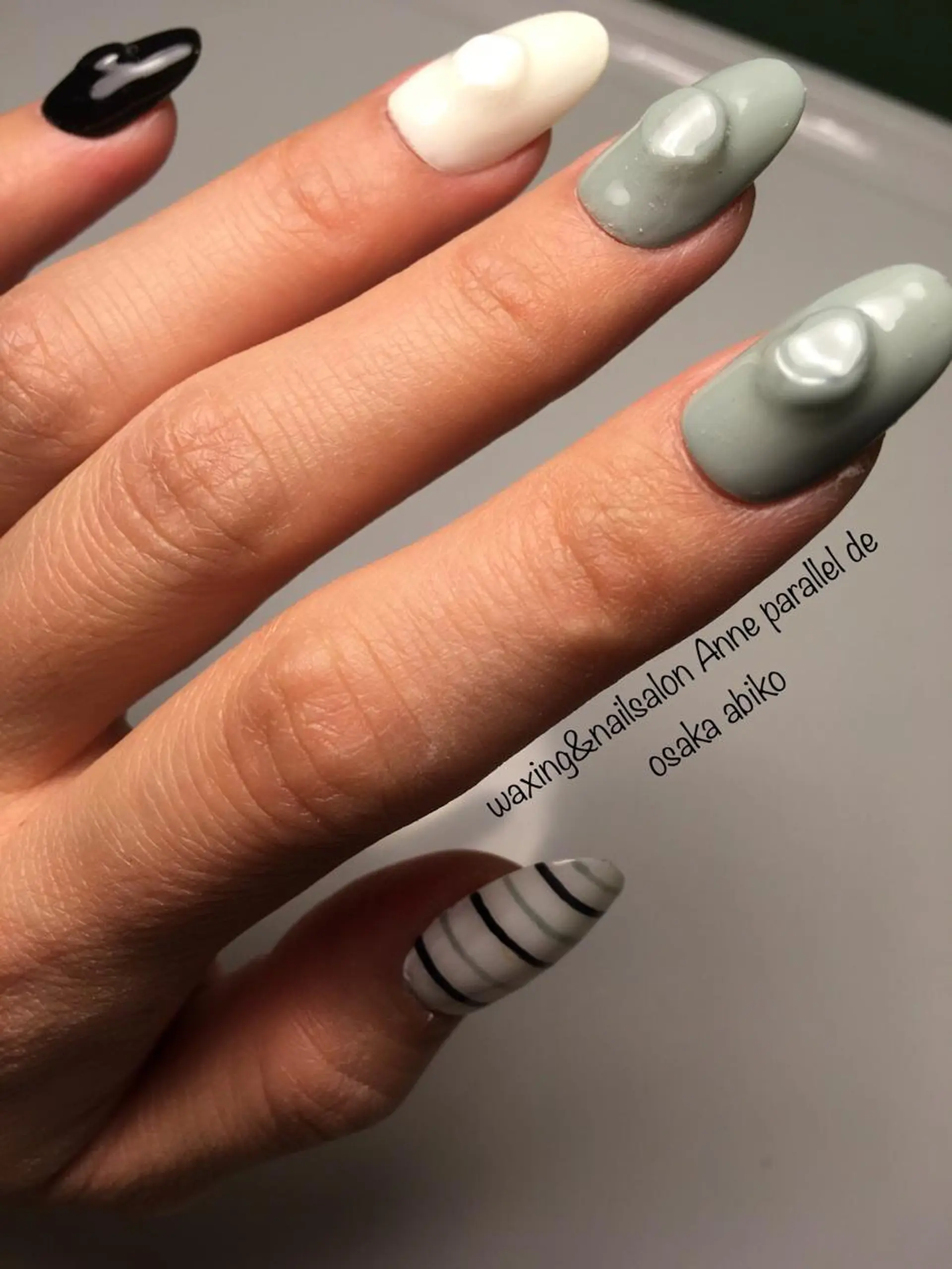 ネイル 中村 翠のネイルデザイン