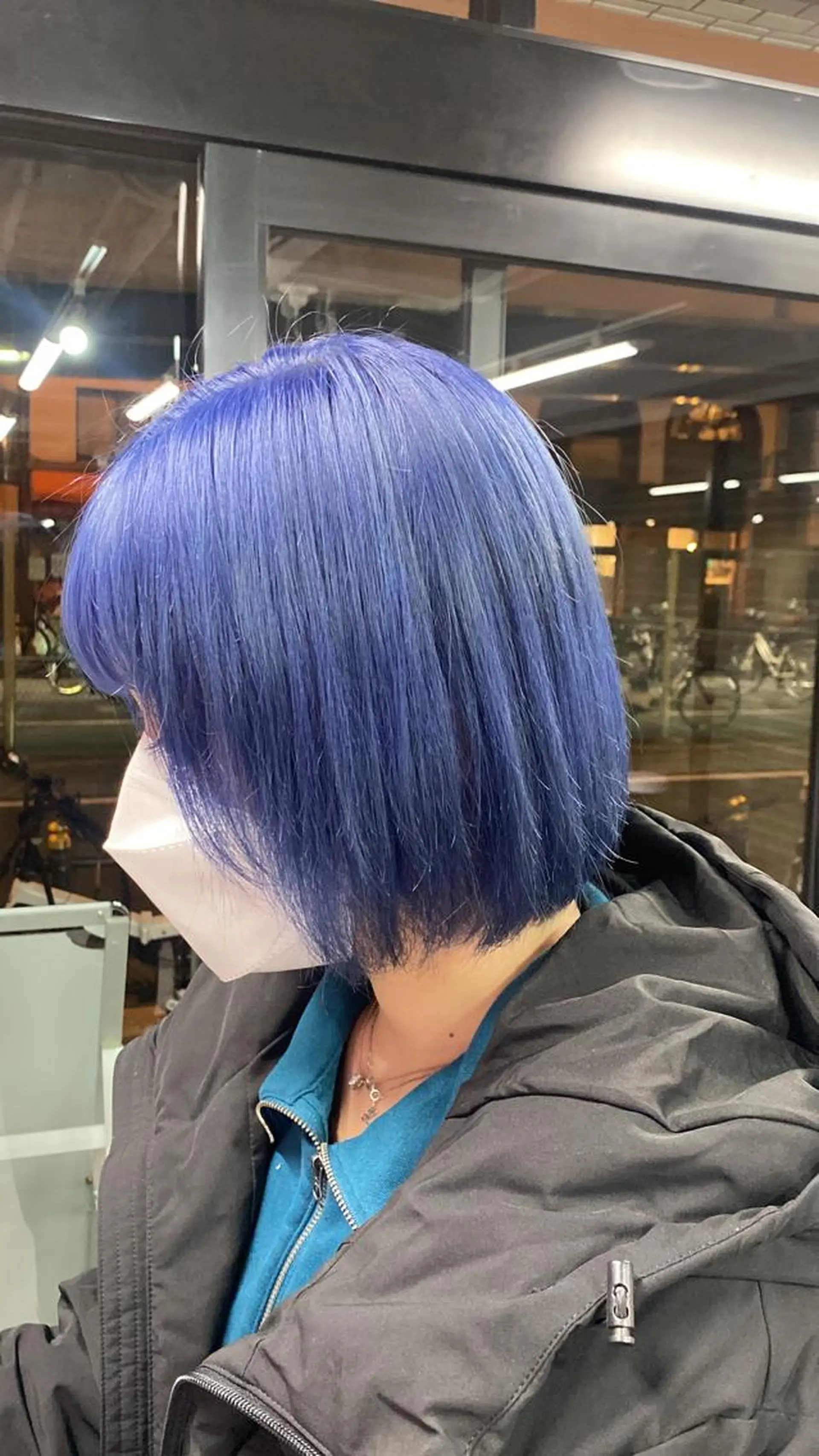 カラー ブルーカラー ネイビーカラー ヘアカラー Seleneコウキ ブリーチ/ハイトーンのヘアスタイル