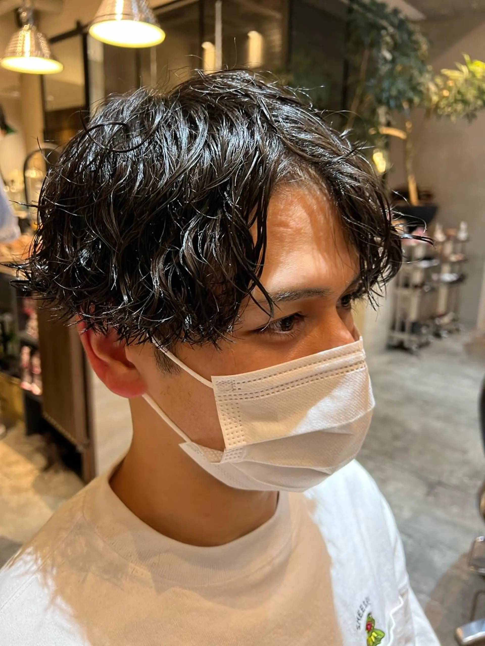 ショート パーマ メンズ メンズパーマ 波巻きパーマ スパイラルパーマ カット パーマ トリートメント 波巻きスパイラルパー マ/シャドウパーマ駿のヘアスタイル