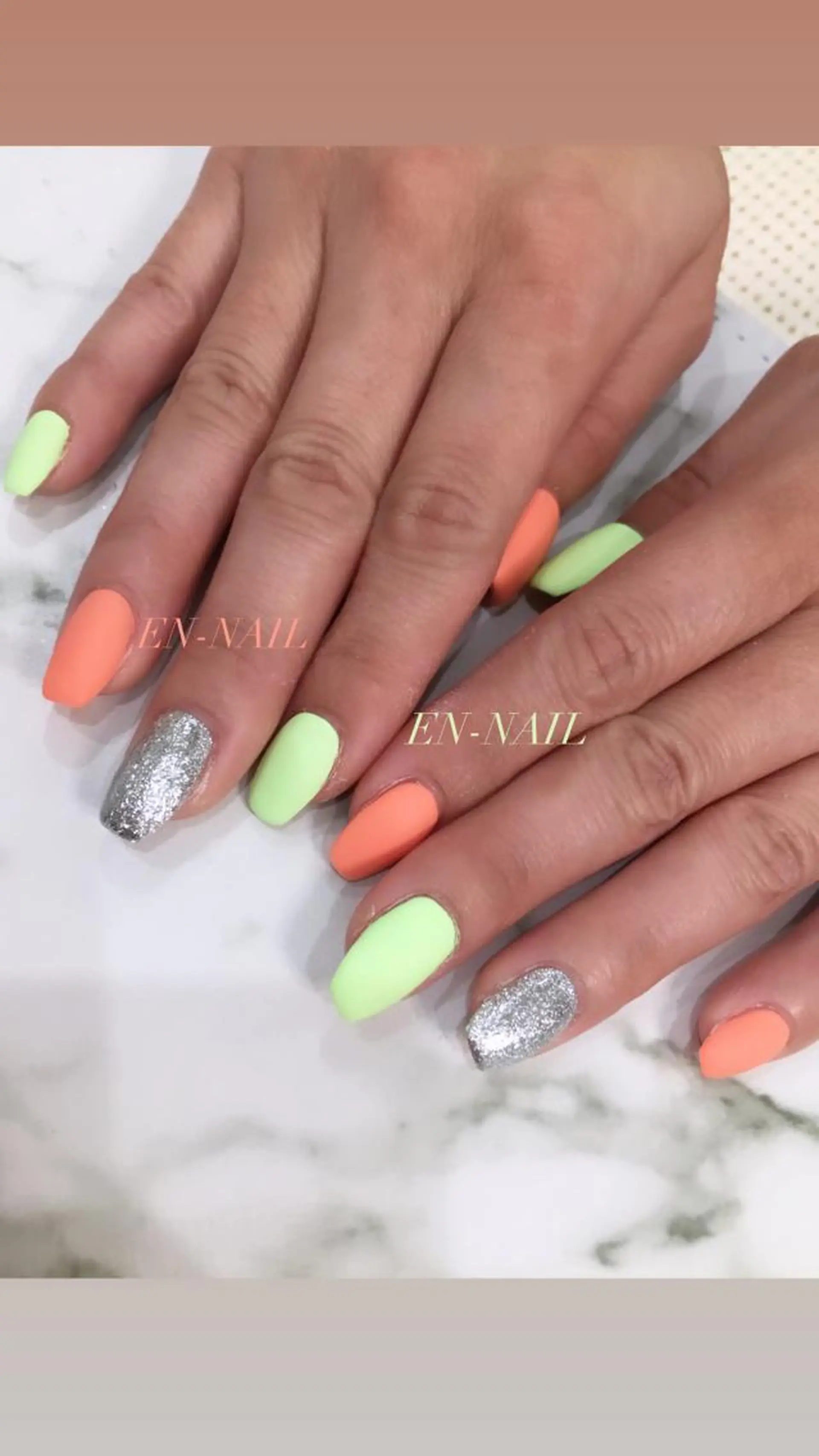 ネイル EN_NAIL 野中本店Ayakaのネイルデザイン