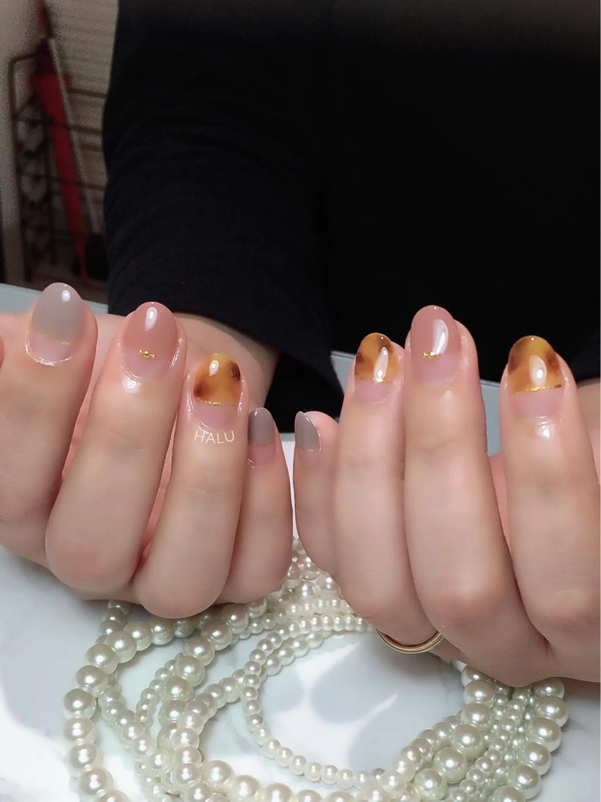 ネイル べっ甲ネイル フレンチネイル HALU ハルのネイルデザイン