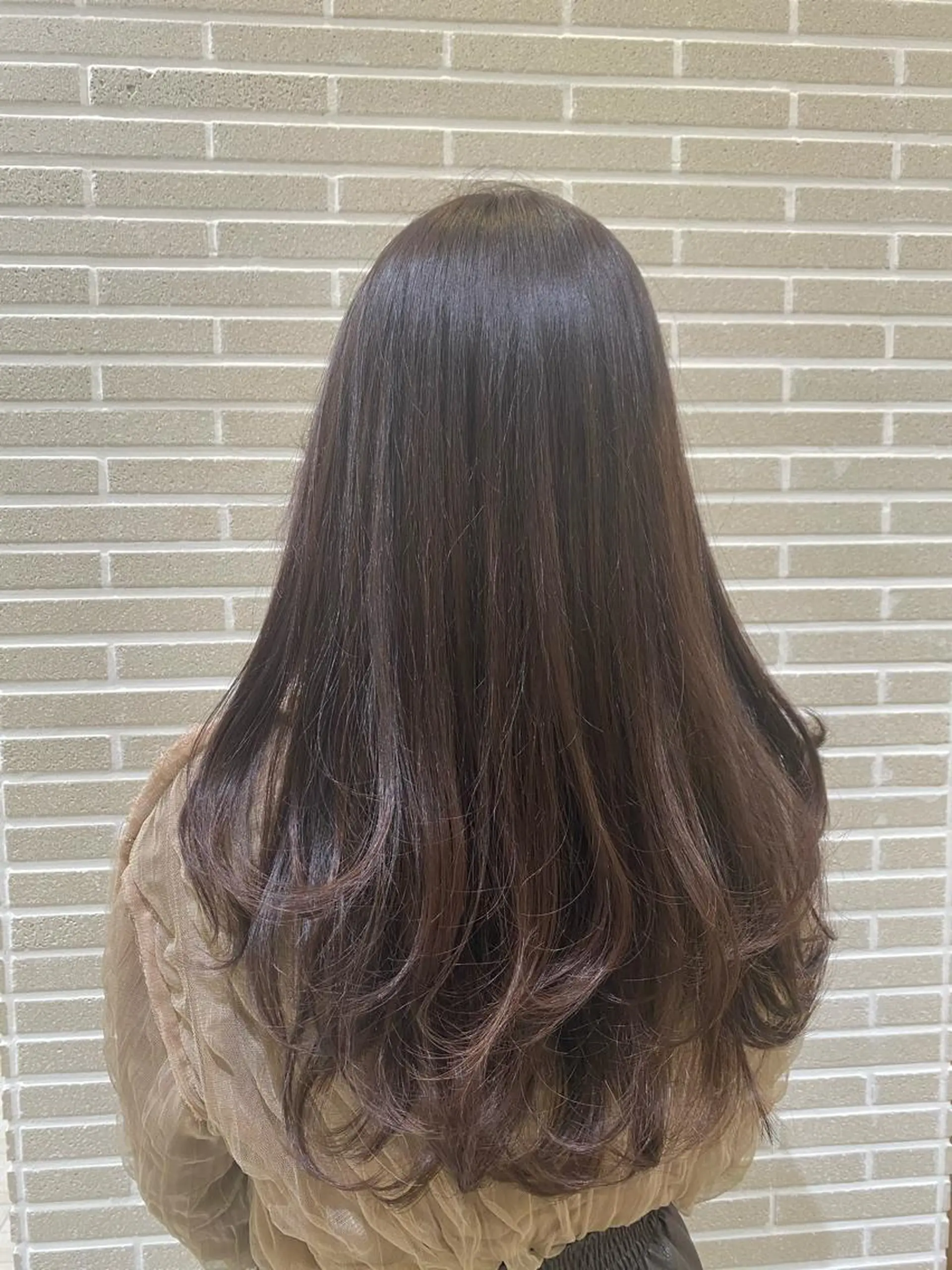 ロング カット ヘアカラー トリートメント 植田 菜月のヘアスタイル