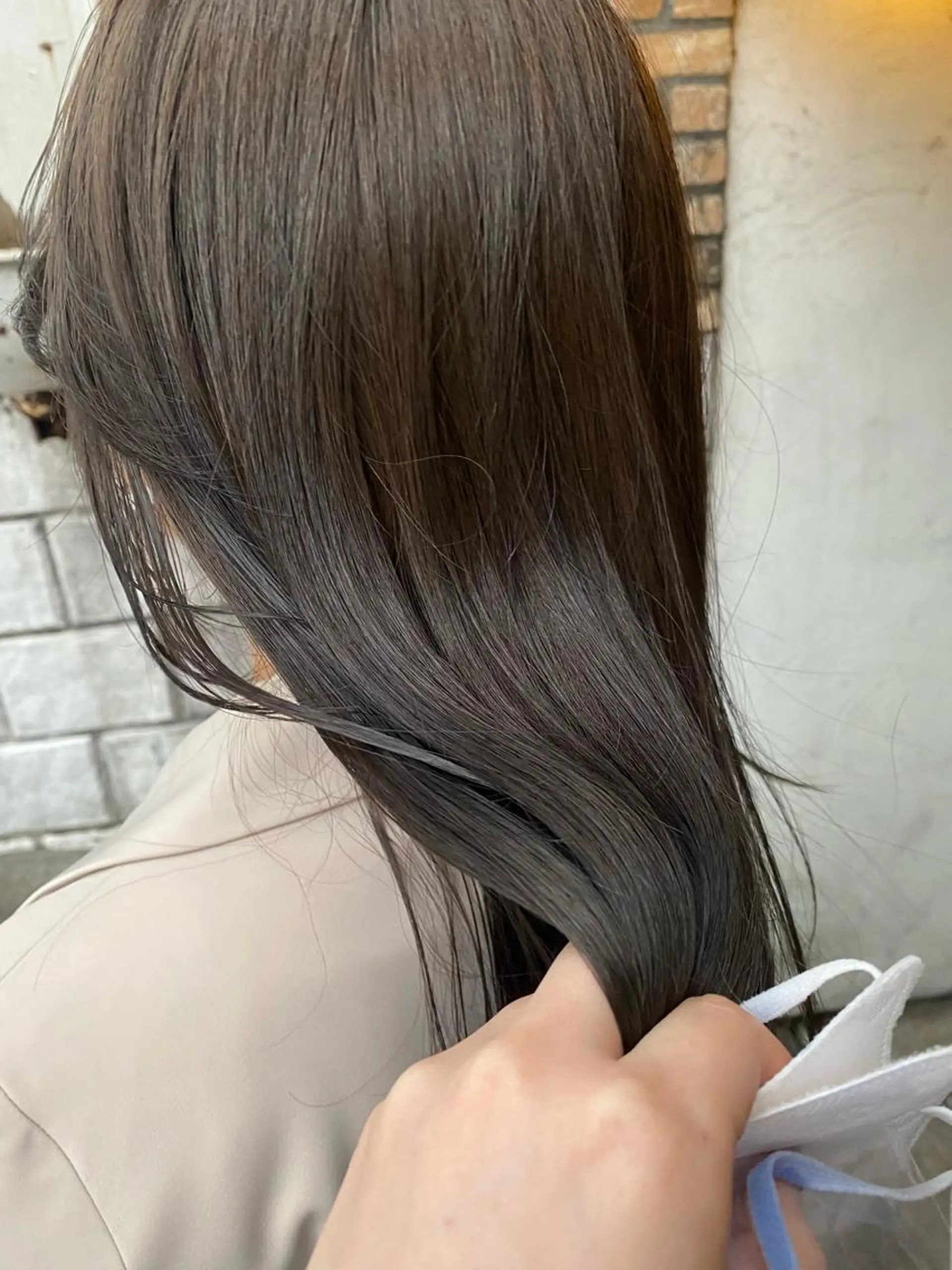 ロング カラー アッシュ アッシュグレー お任せヘア☘️☘️ 及川渚のヘアスタイル