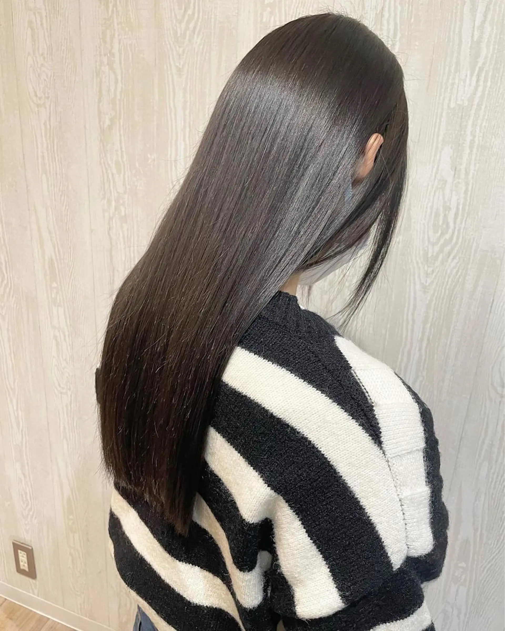 ロング カラー アッシュ ベージュカラー 黒髪 ブリーチ ケアブリーチ カット ヘアカラー トリートメント 河合秀明/ショート /ボブ/レイヤーのヘアスタイル