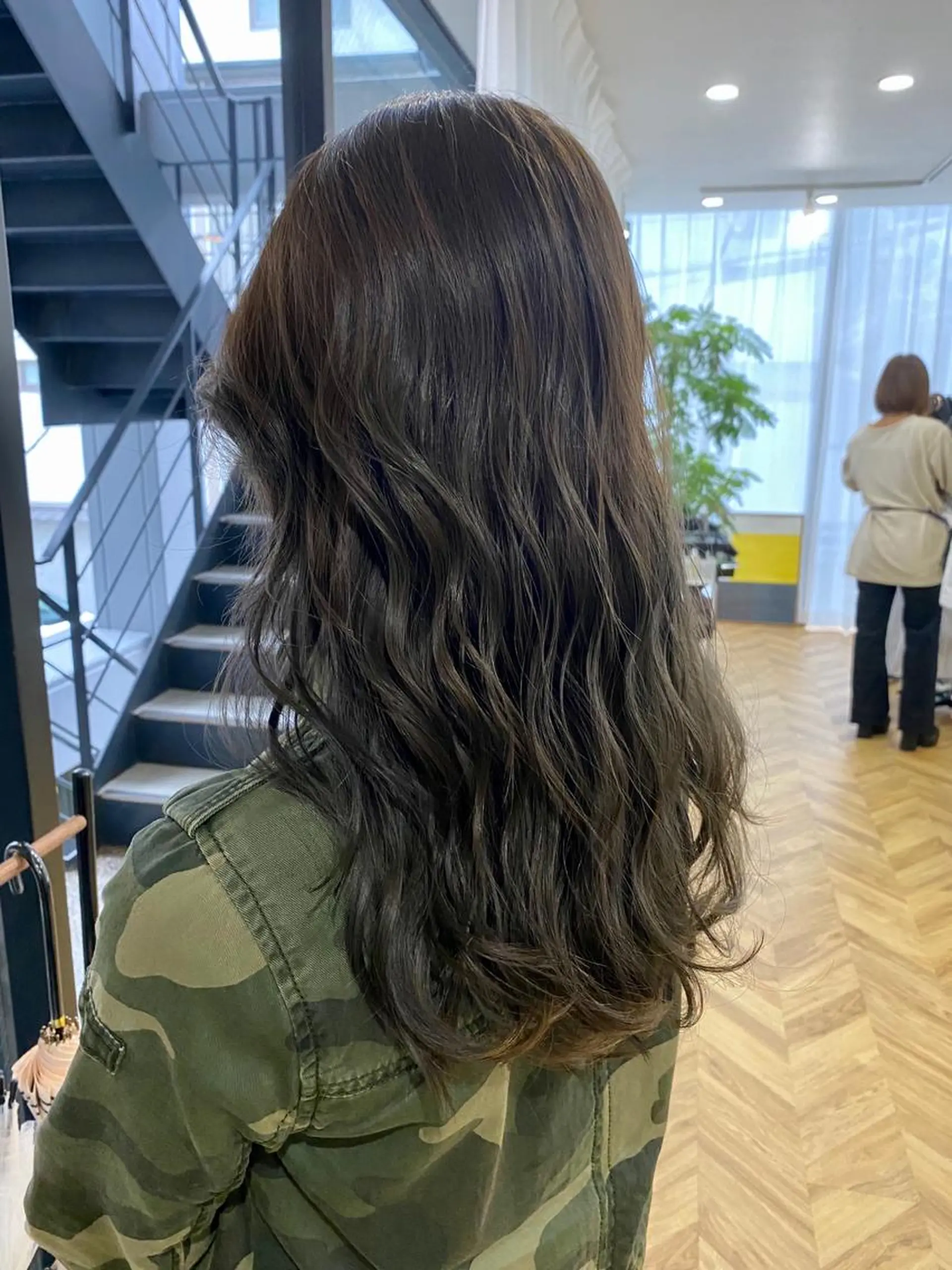 ロング カット ヘアカラー トリートメント 透明感/ツヤ髪/ さら艶/前田祥汰のヘアスタイル