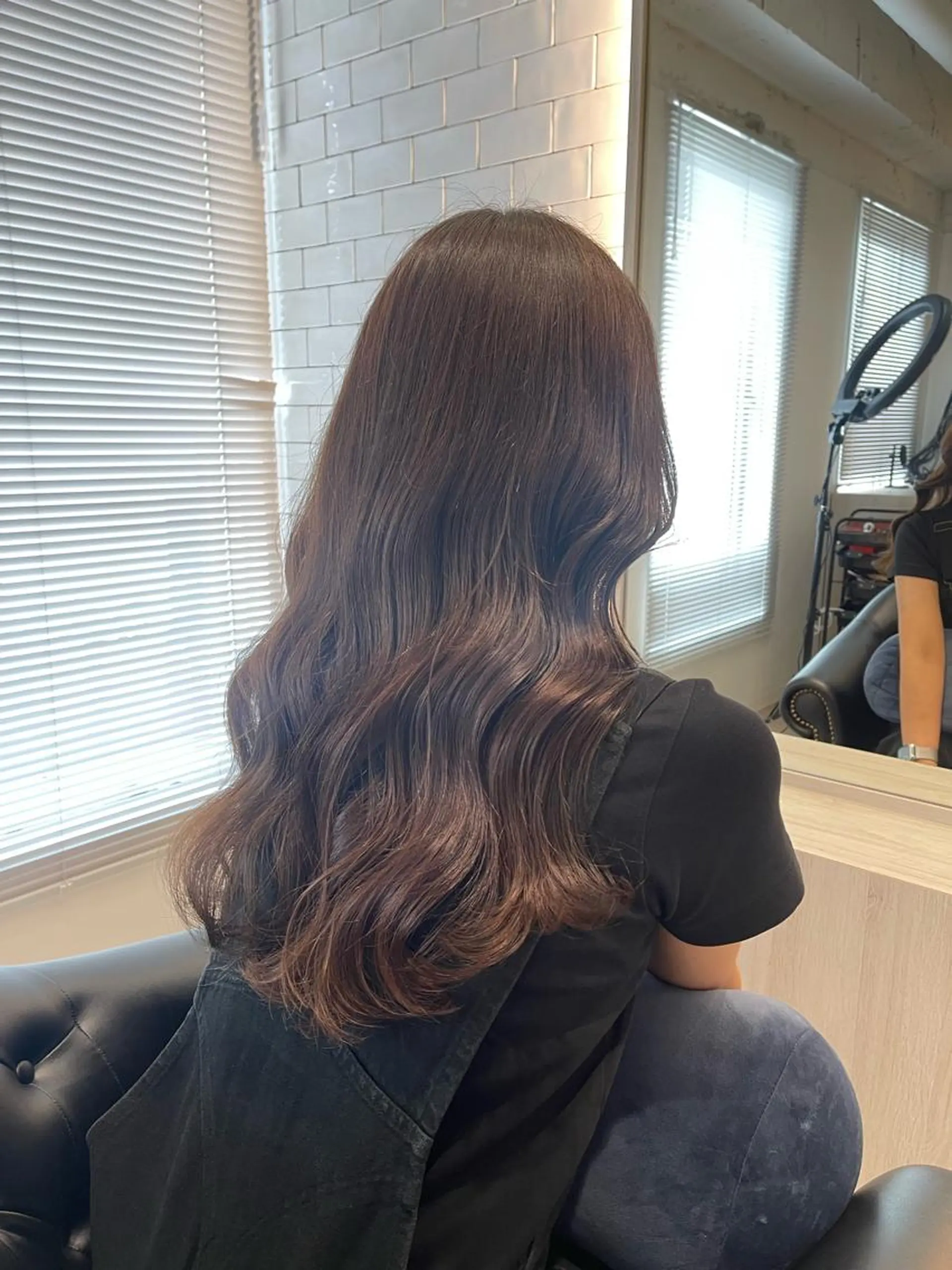 ロング カラー カット ヘアカラー トリートメント emi/髪質改善/ 韓国風/艶カラーのヘアスタイル