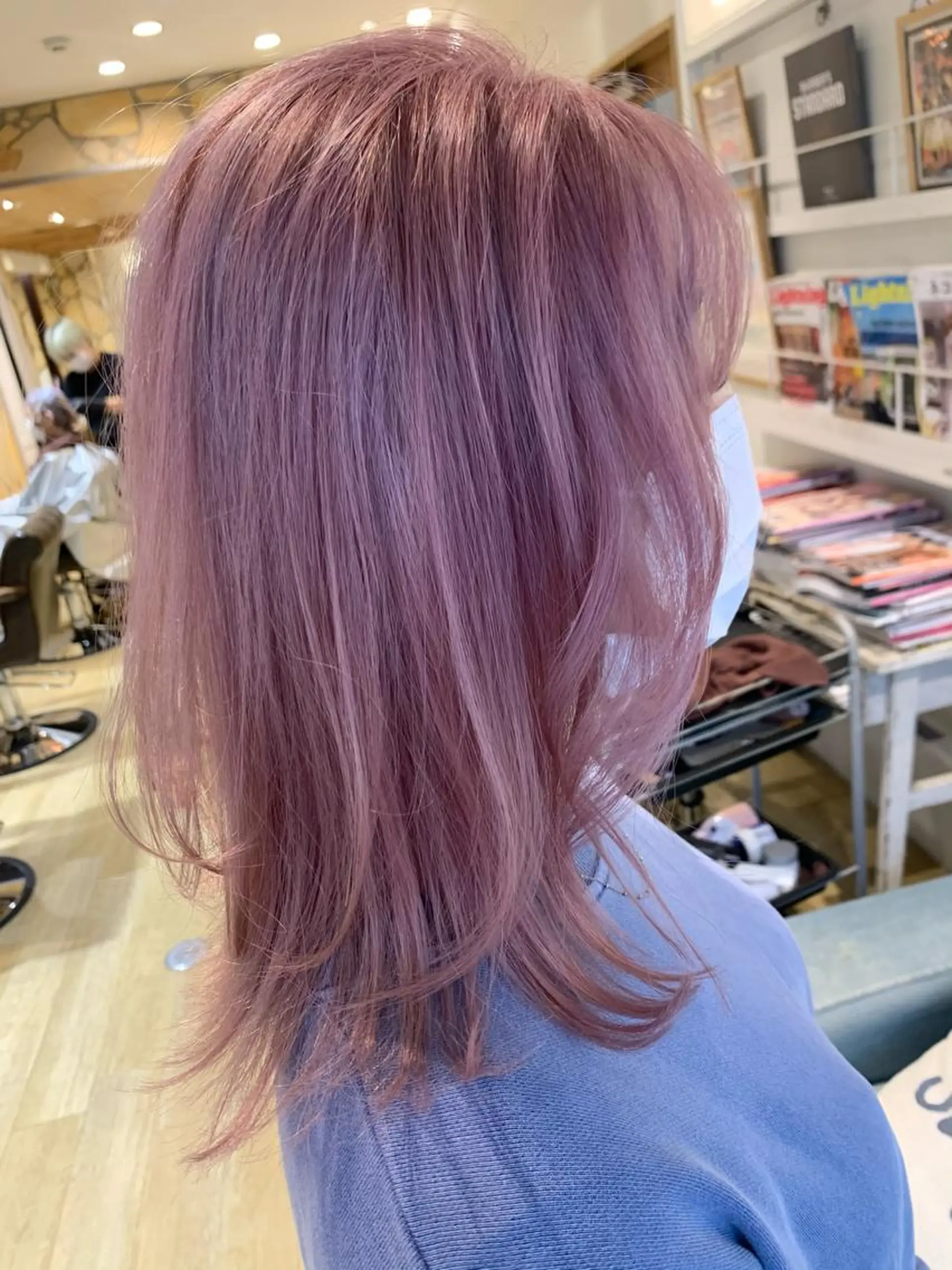 セミロング ヘアカラー トリートメント 渋谷ハイトーン/ デザインカラー阿部のヘアスタイル