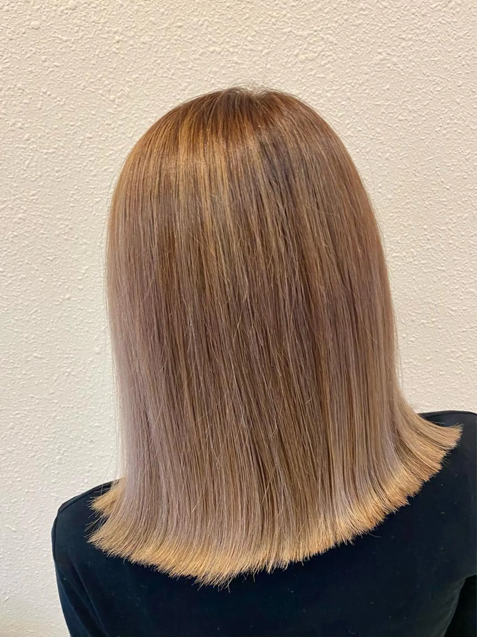 セミロング カラー ベージュカラー 中川 茜里のヘアスタイル