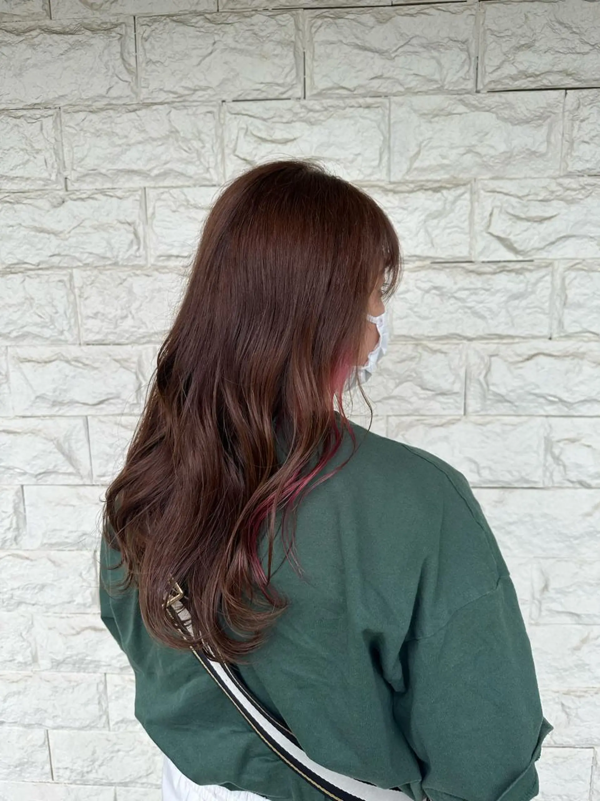 ロング 小島 咲音/艶カラー /レイヤー/縮毛矯正のヘアスタイル