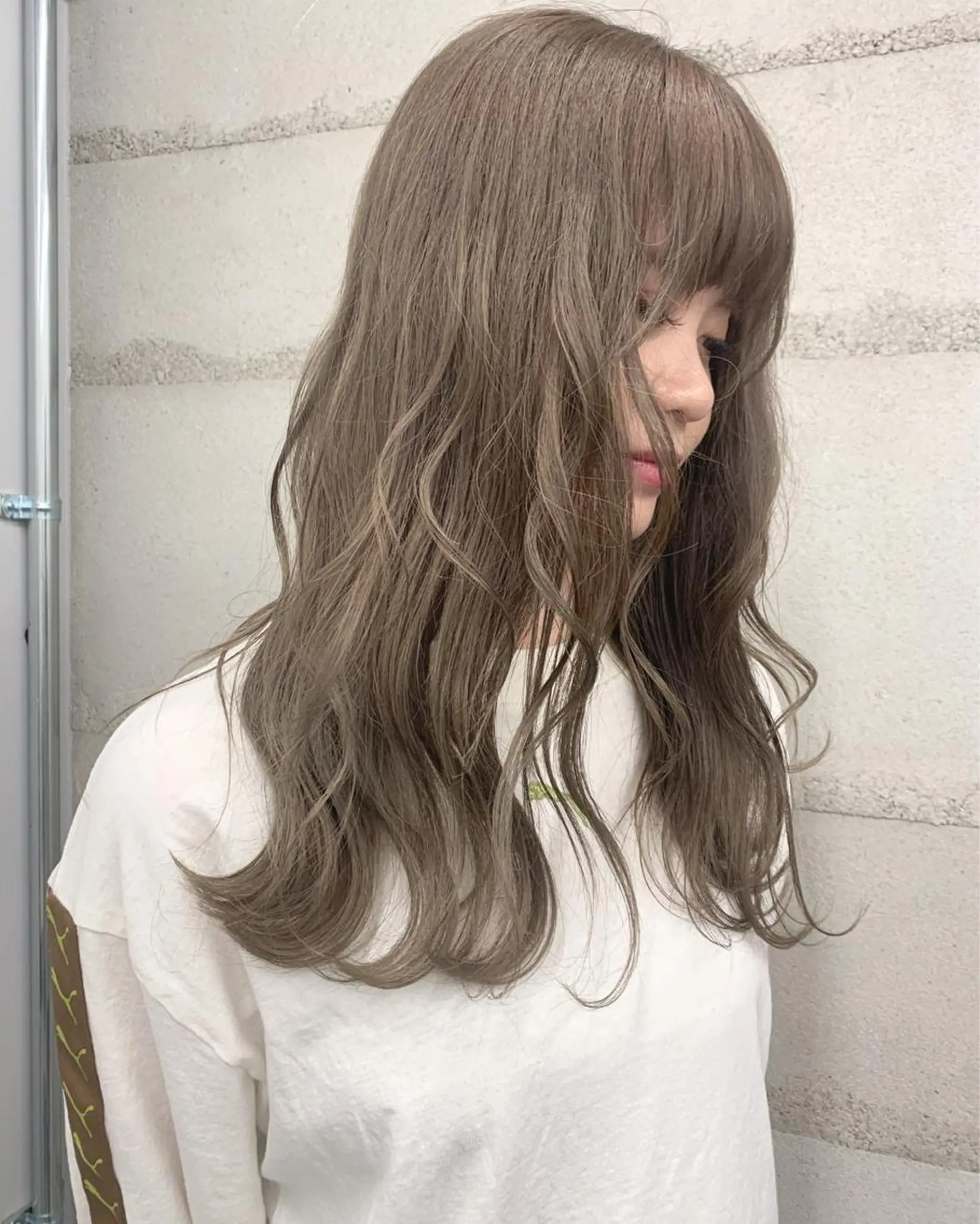 カラー カット ヘアカラー トリートメント 透明感/オリーブ/ グレージュ/YUKAのヘアスタイル