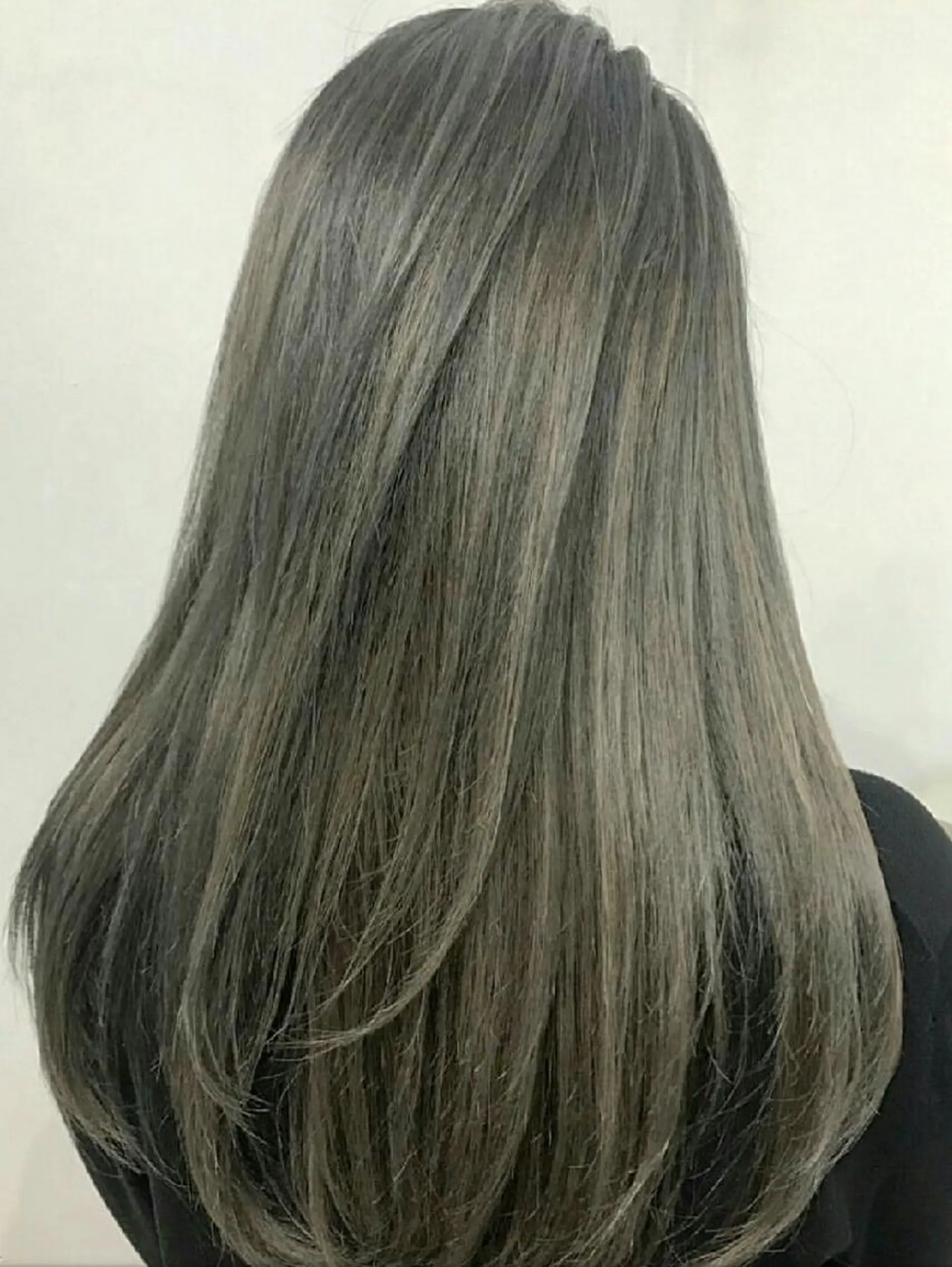 ロング カラー 畑中秀平💛艶髪💜 Babylon 代表のヘアスタイル