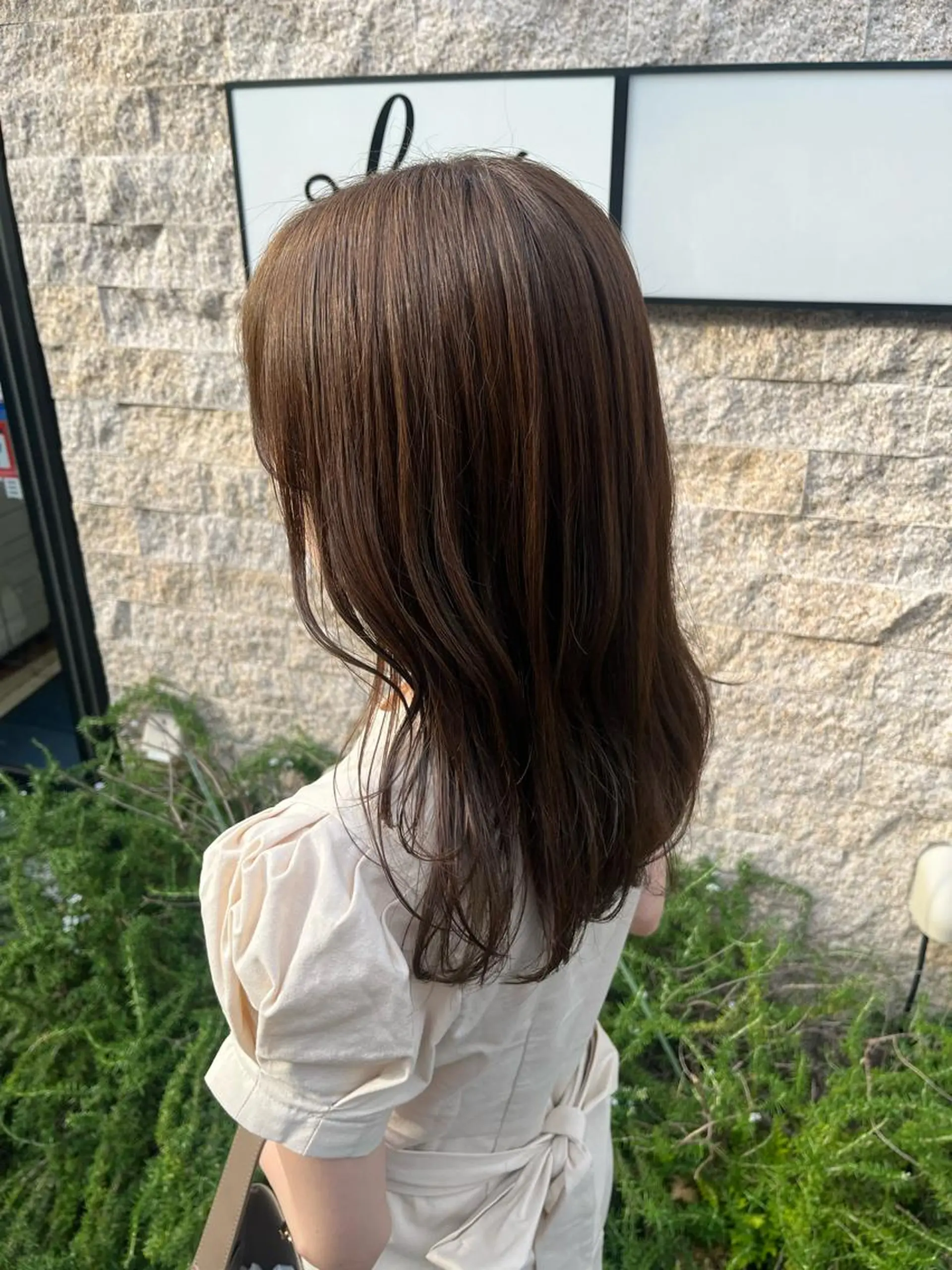 セミロング カラー ベージュカラー オリーブベージュ ✨透明感カラー✨ 🦖佐々木未来🦕のヘアスタイル