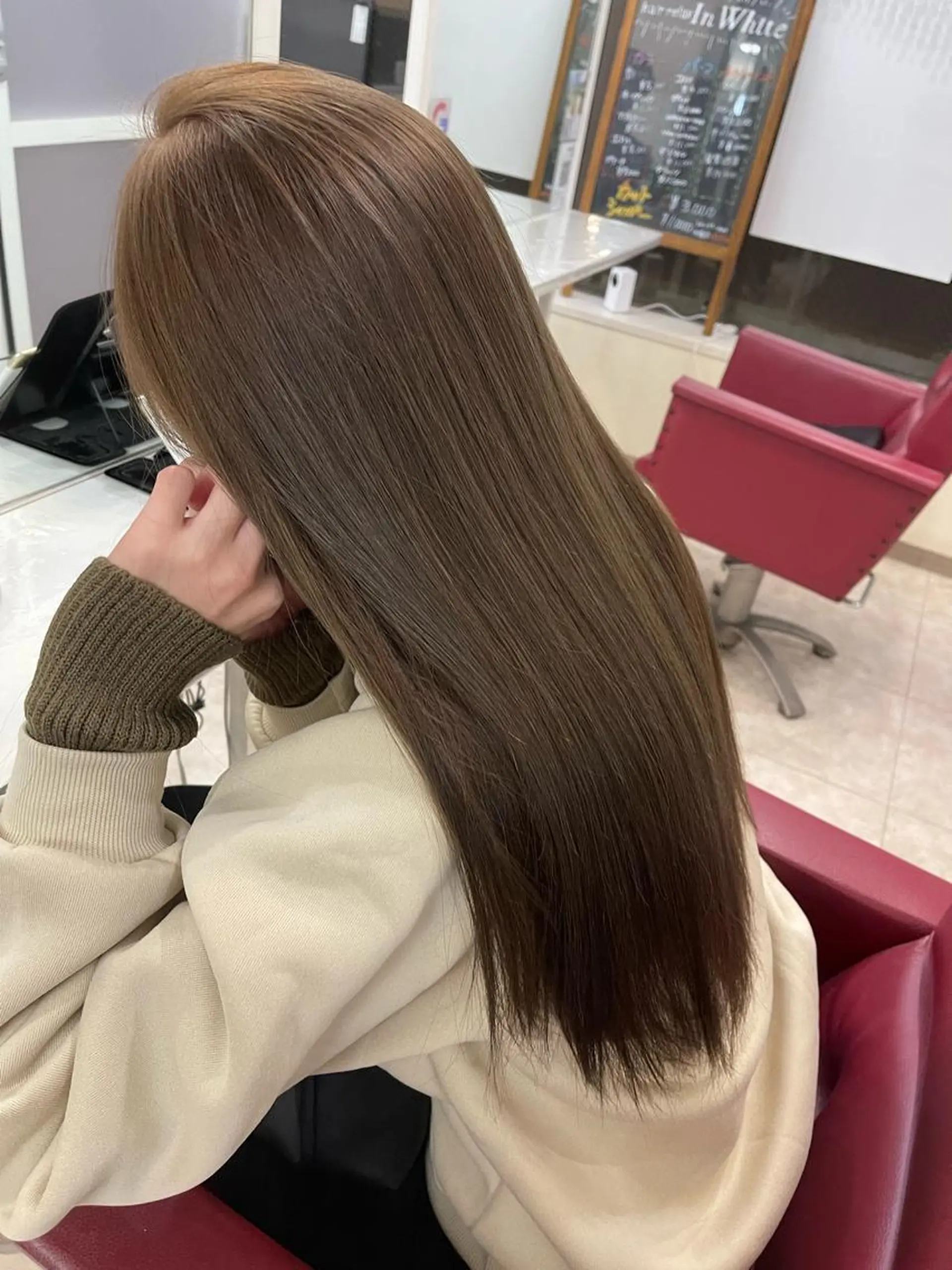 ロング SEAM アキホのヘアスタイル