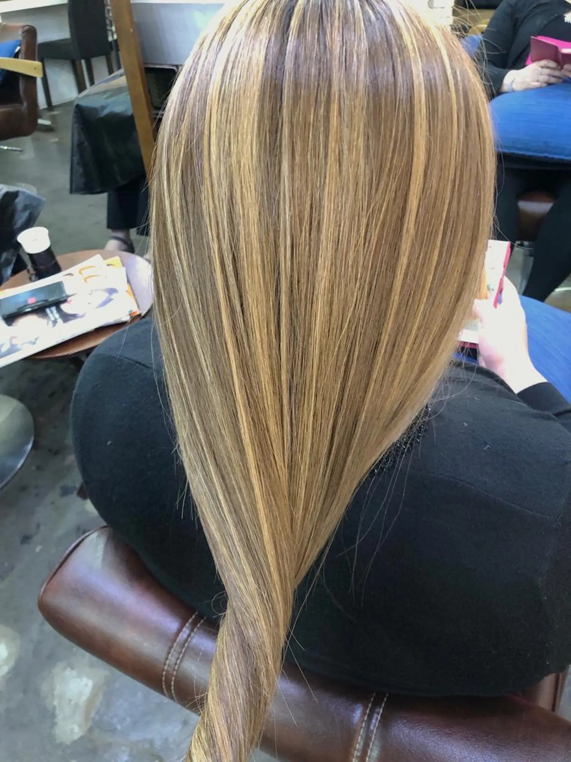 ロング カラー バレイヤージュ ブリーチ ブロンド ハイライトカラー ハイライト 【艶髪×韓国風】 毛流れ職人 RYOのヘアスタイル