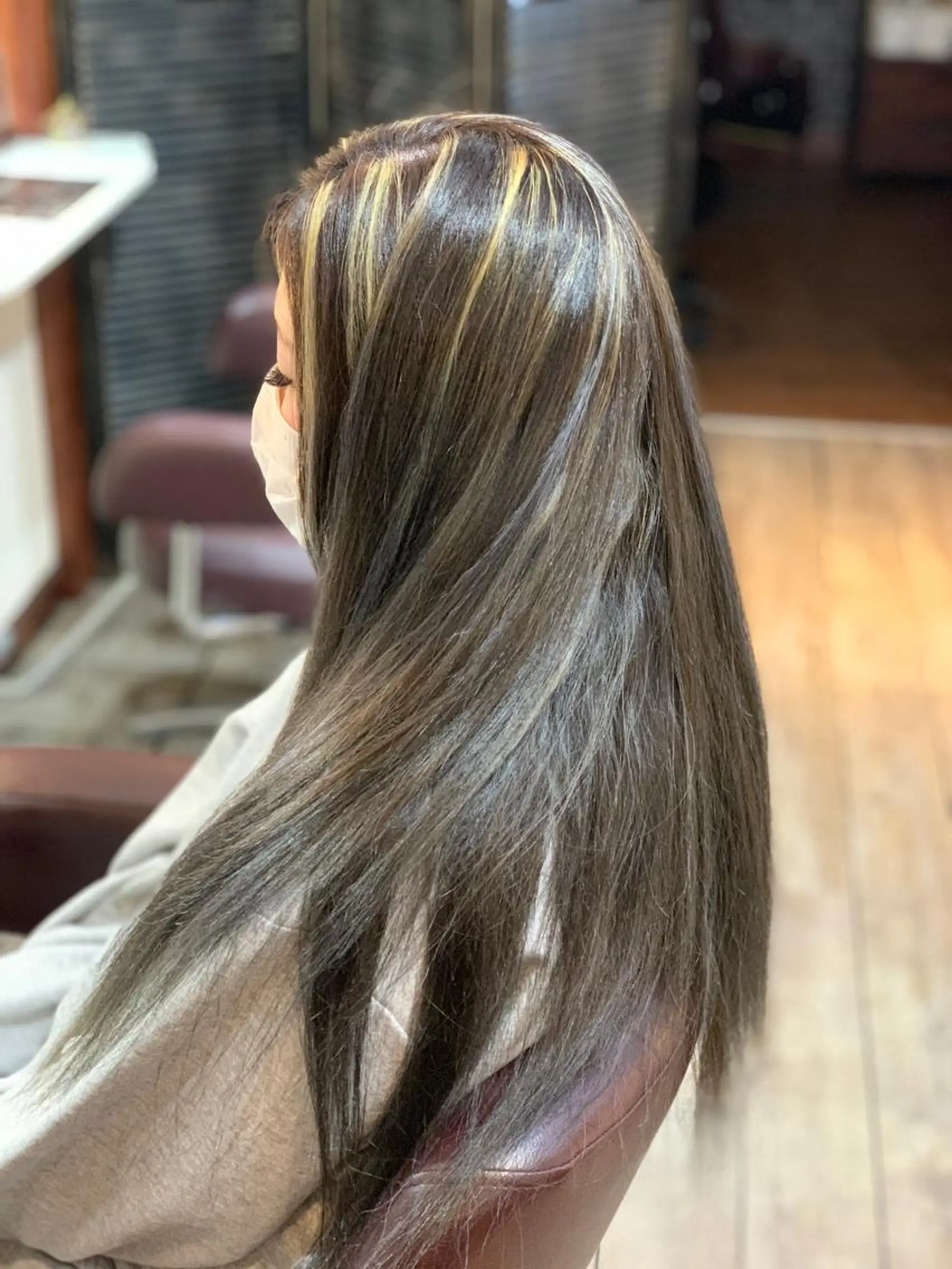 ロング カラー アッシュ ブリーチ ハイライトカラー ハイライト ✂︎中山竜哉✂︎ 川崎スタイリストのヘアスタイル