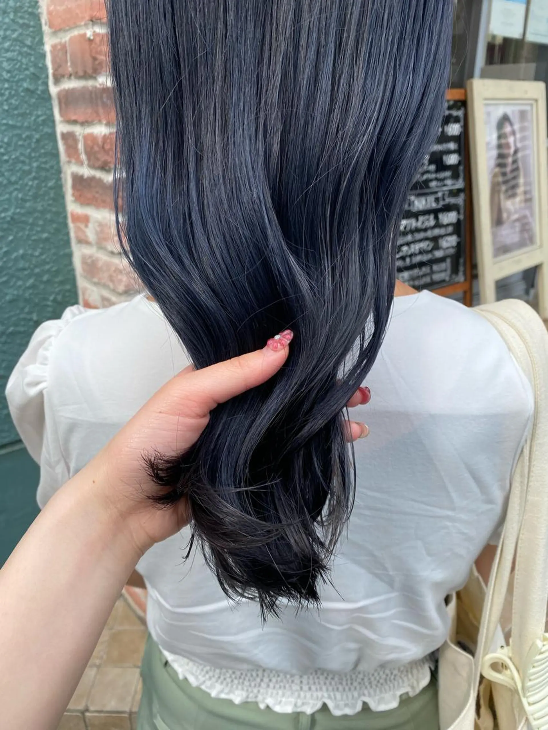 セミロング カラー 関口 桃花🌷 暖色カラーのヘアスタイル