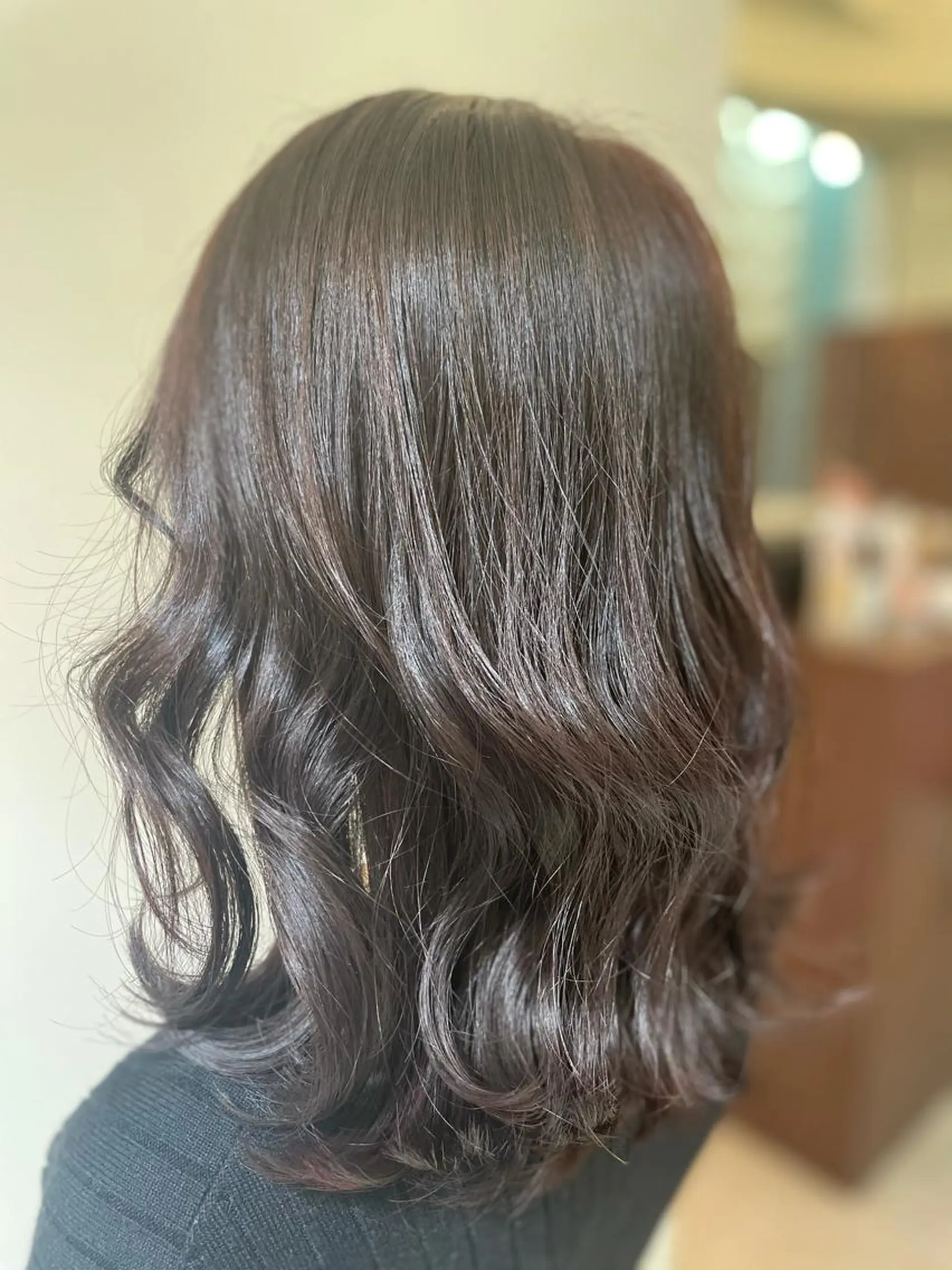 ミディアム カラー 透明感カラー 成田で1番お悩み解決 の髪へ導くみつきのヘアスタイル