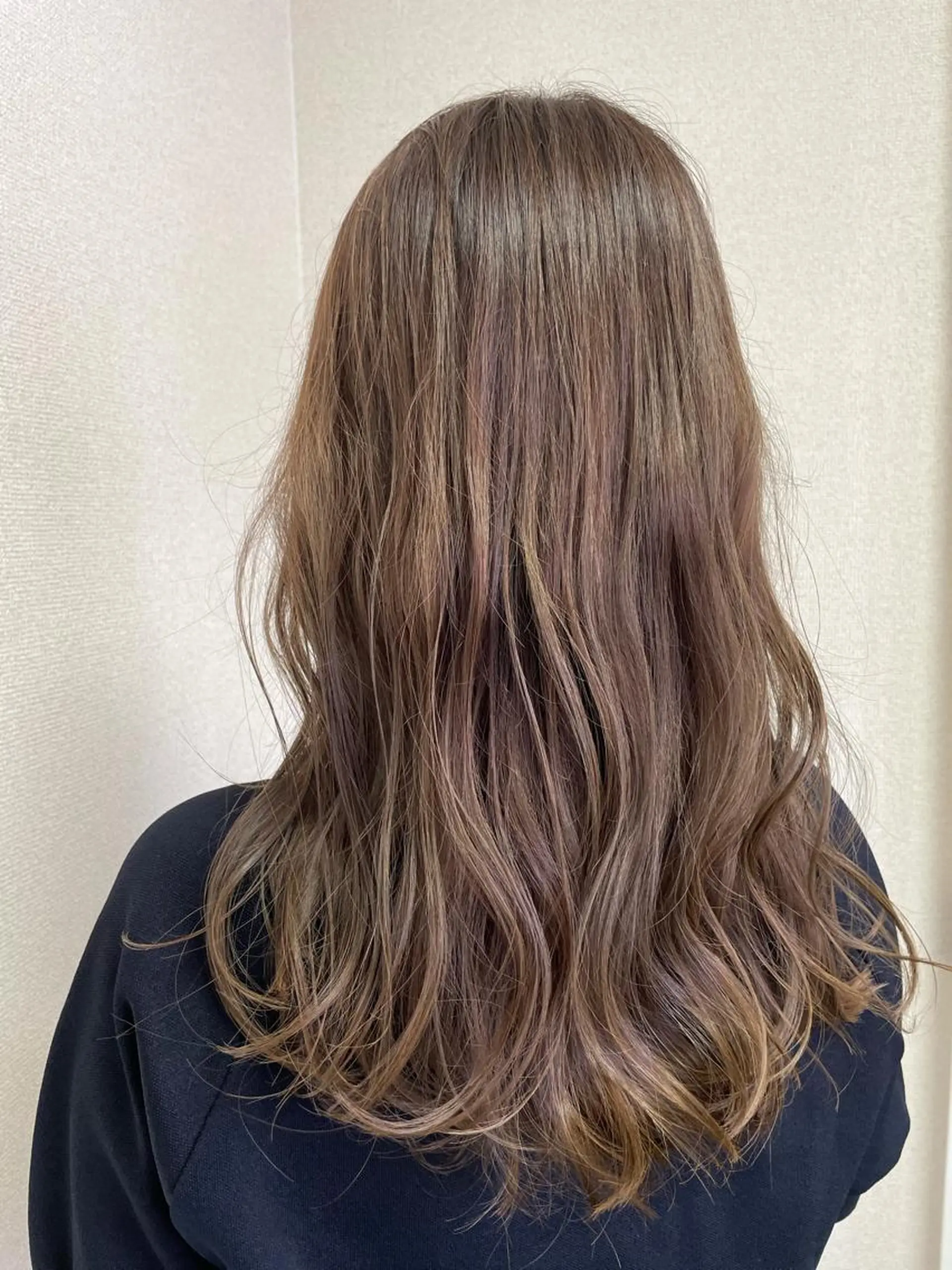 セミロング 髪質改善お任せ ください♪ひとみのヘアスタイル