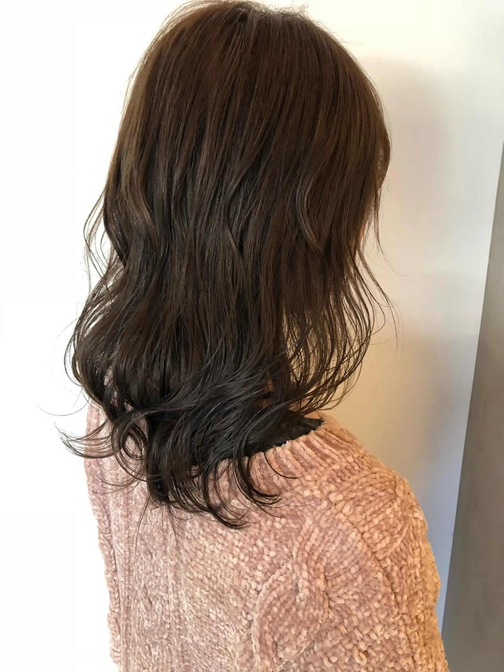 ミディアム カット ヘアカラー 夜23時まで予約🉑 reverieあきらのヘアスタイル