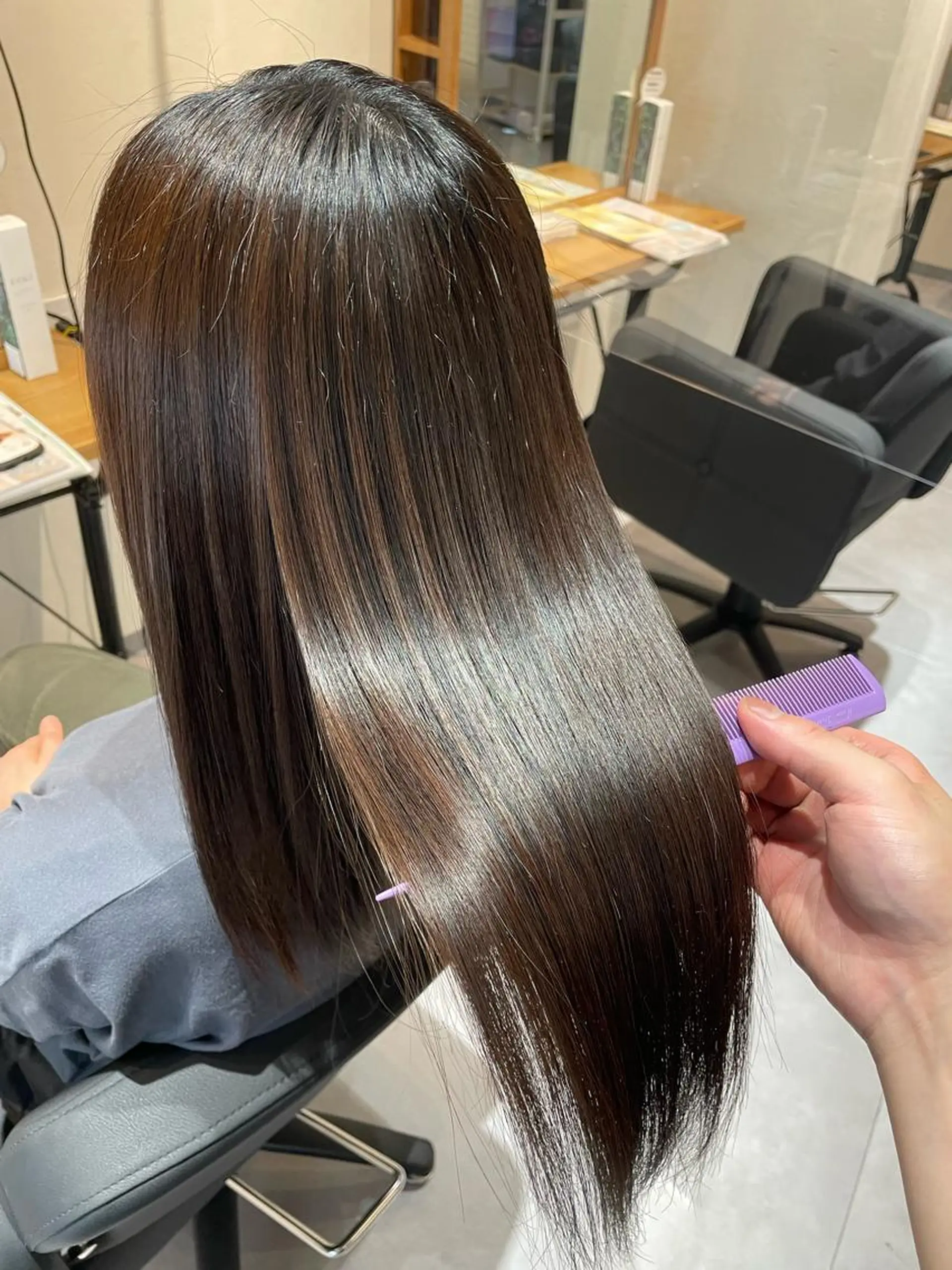 セミロング 藤田一輝 【美髪職人】のヘアスタイル