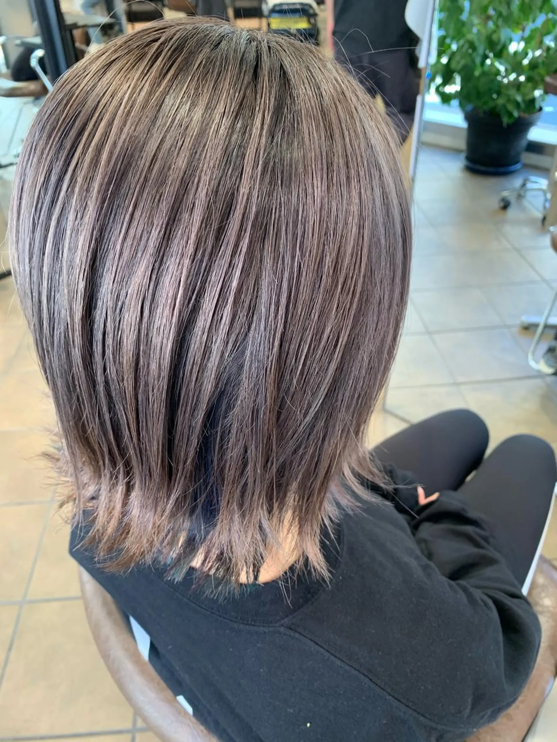 ミディアム ヘアカラー Ripps長居所属・メテオ ／ヘアカラー 西川菜実のヘアスタイル